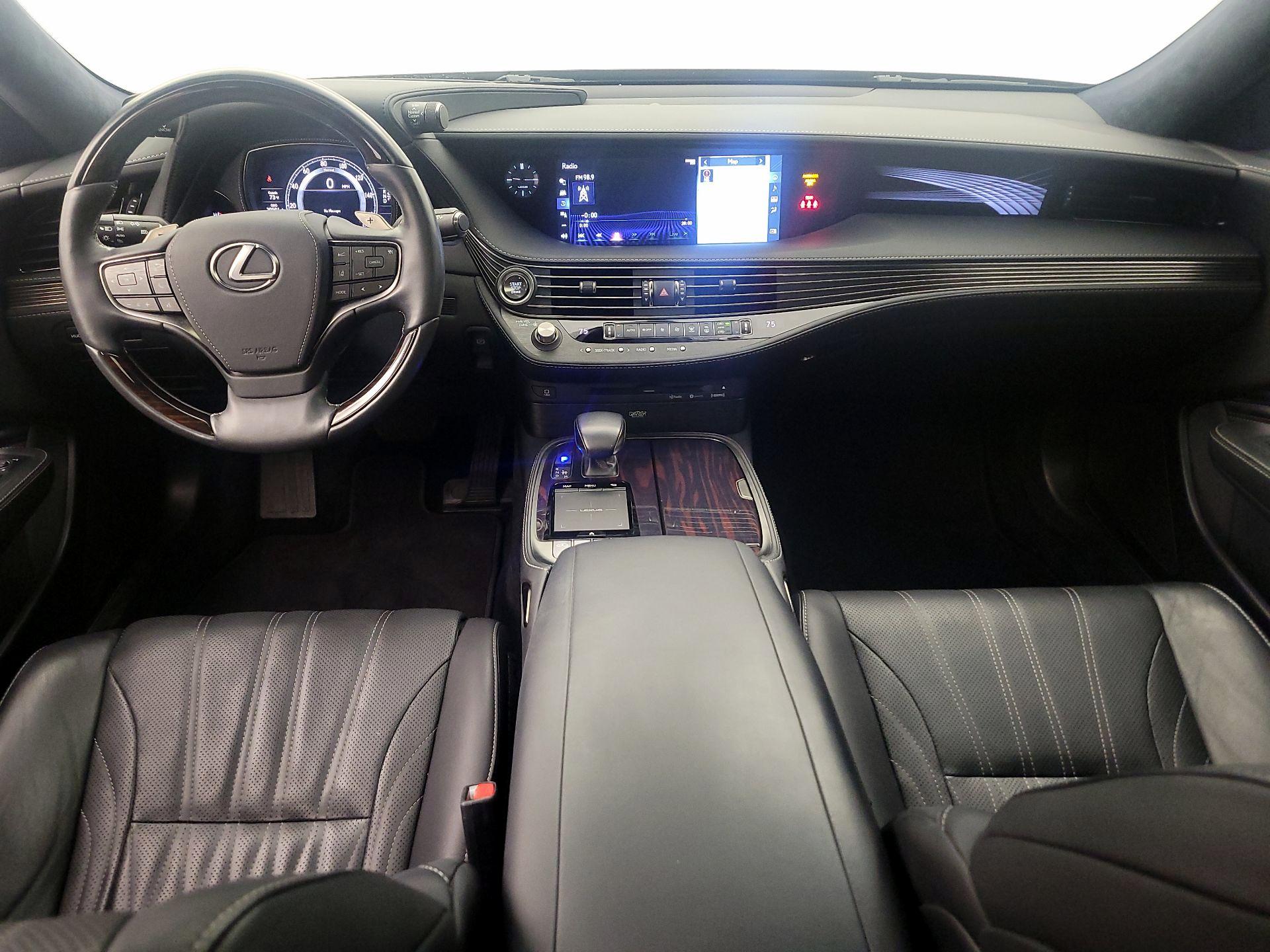 Thumbnail: 2020 Lexus LS - 9