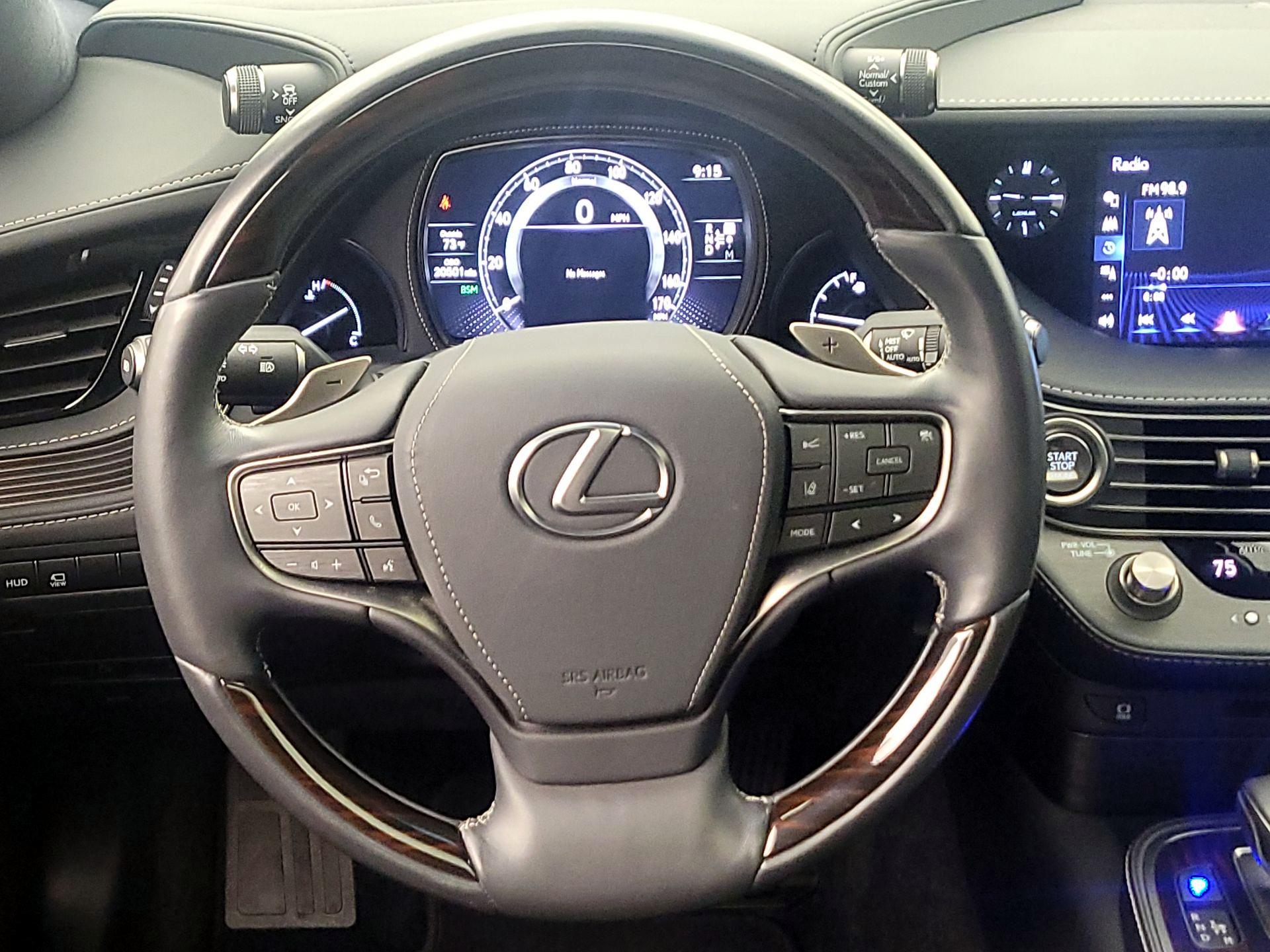 Thumbnail: 2020 Lexus LS - 10