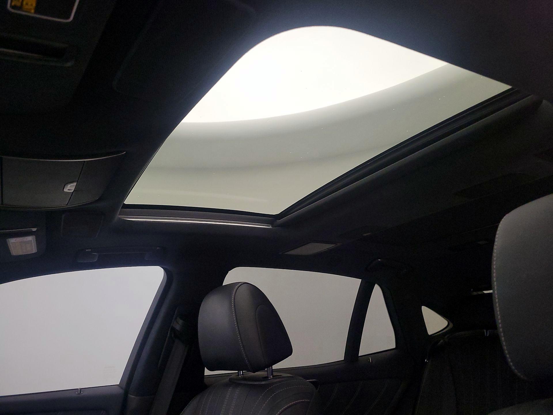 Thumbnail: 2020 Lexus LS - 20