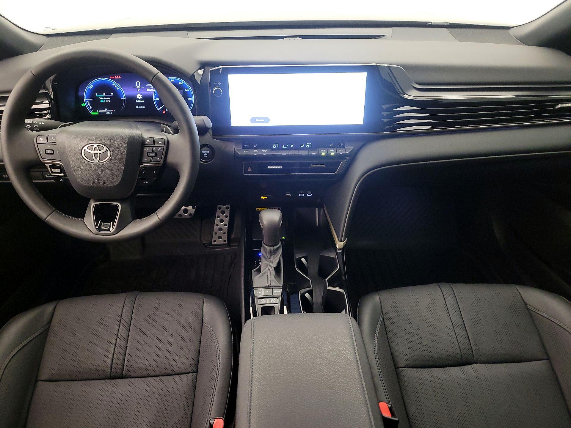 Thumbnail: 2025 Toyota Camry - 9