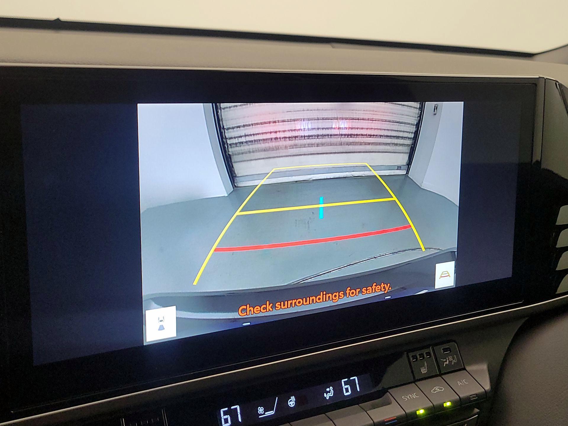 Thumbnail: 2025 Toyota Camry - 14