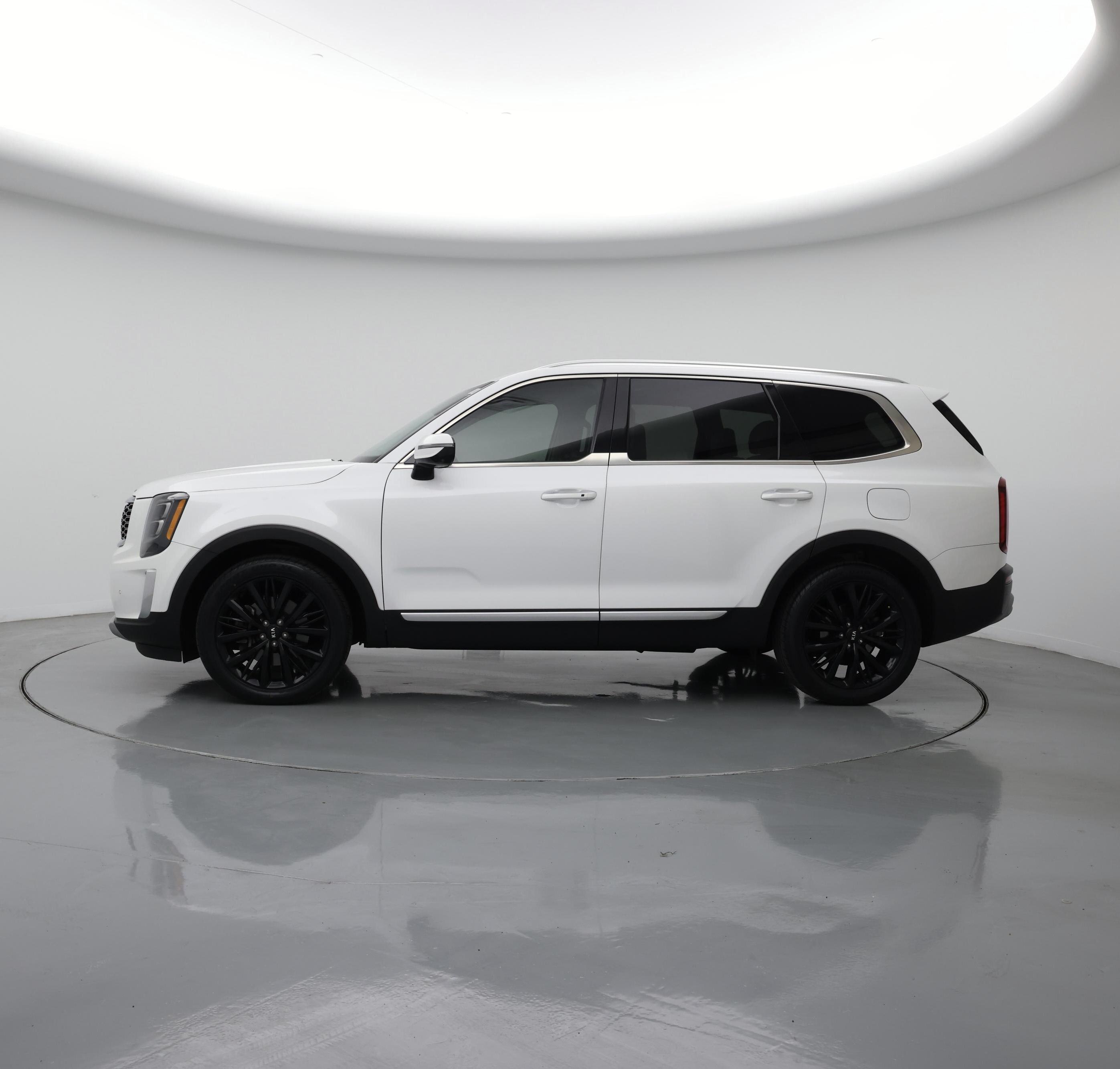 Thumbnail: 2020 Kia Telluride - 3