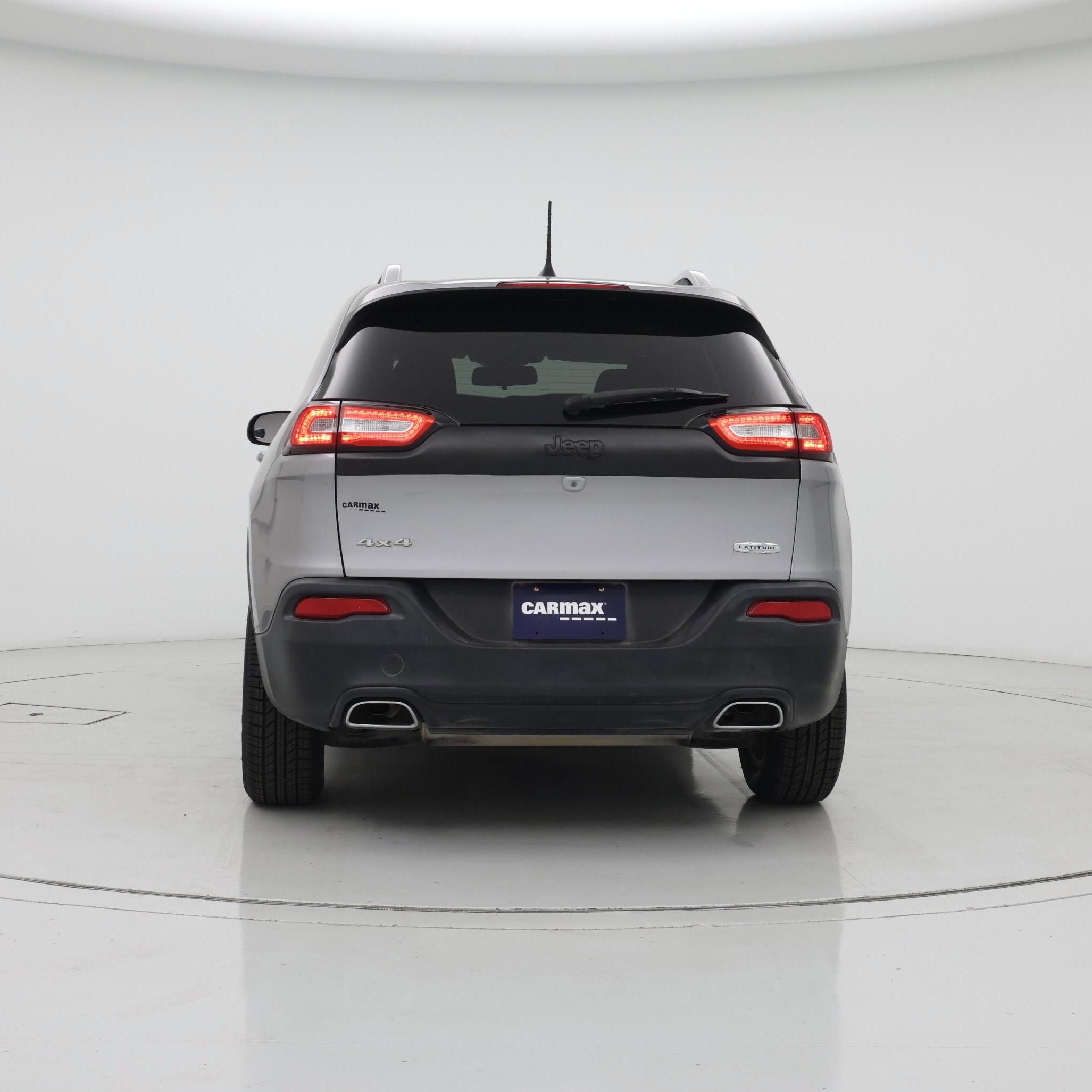 Thumbnail: 2018 Jeep Cherokee - 6