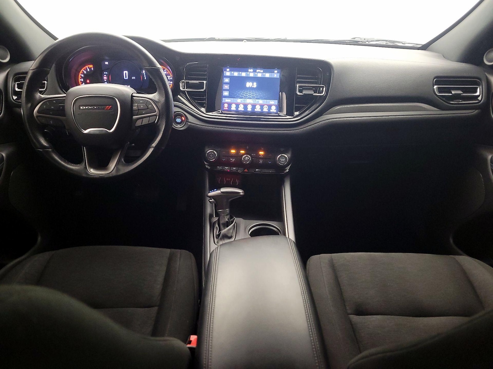 2024 Dodge Durango SXT - Photo 10