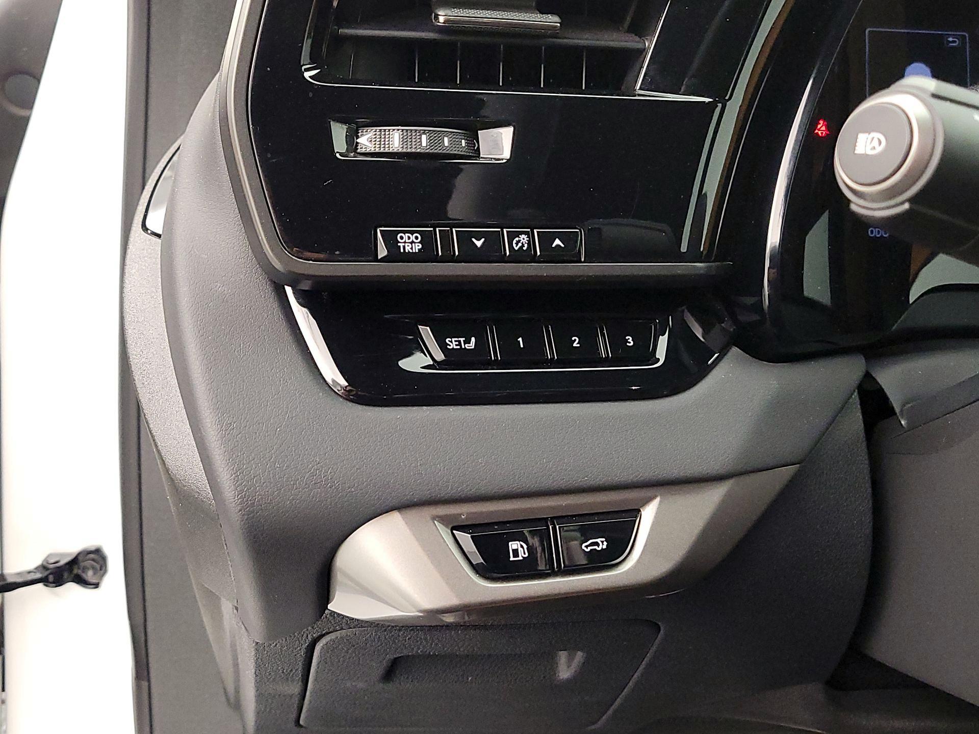 Thumbnail: 2024 Lexus RX - 13