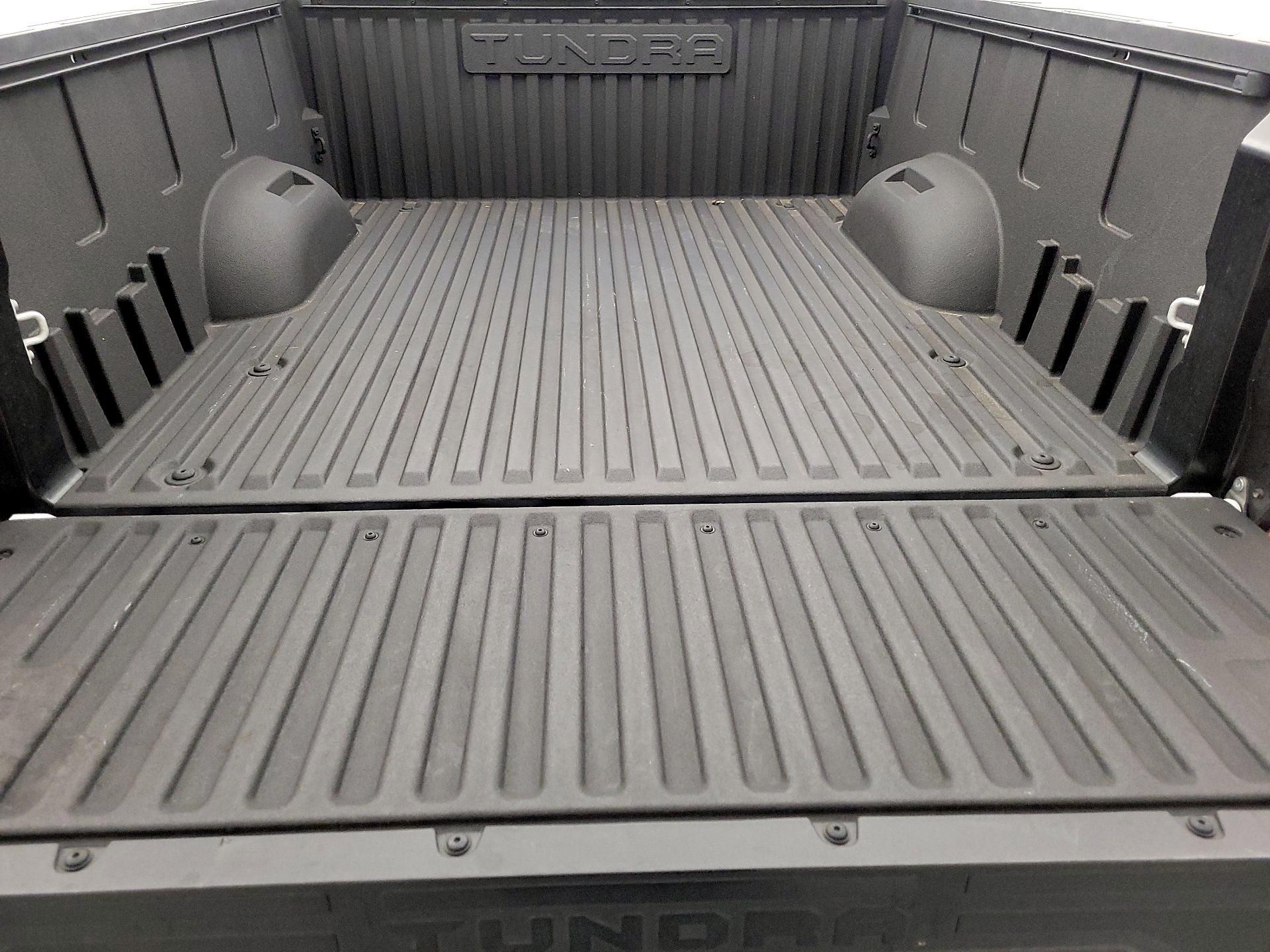 Thumbnail: 2024 Toyota Tundra - 20