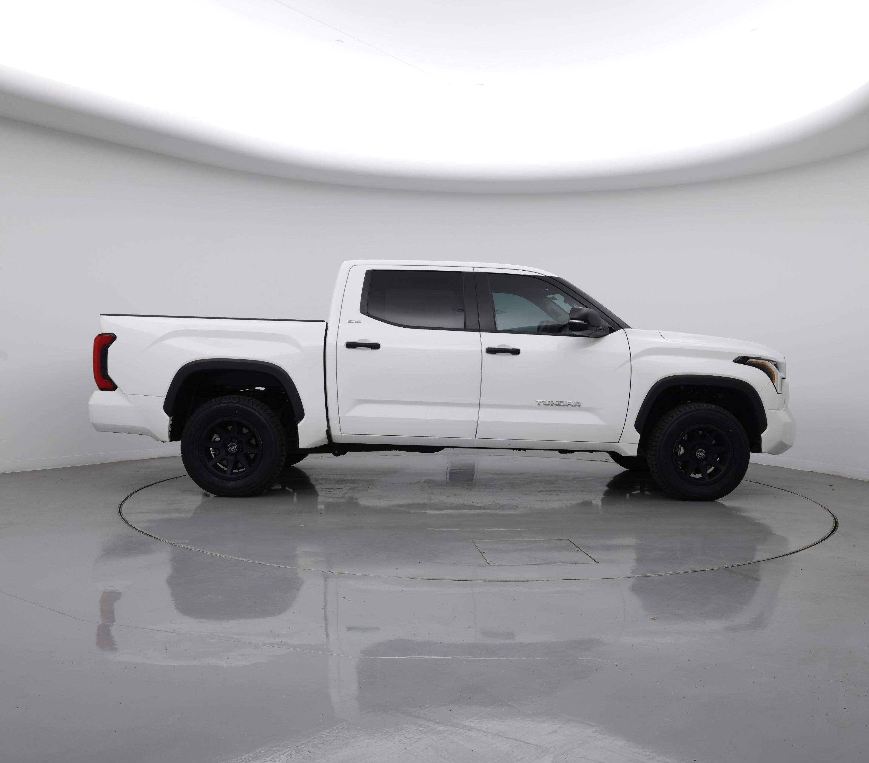 Thumbnail: 2024 Toyota Tundra - 7