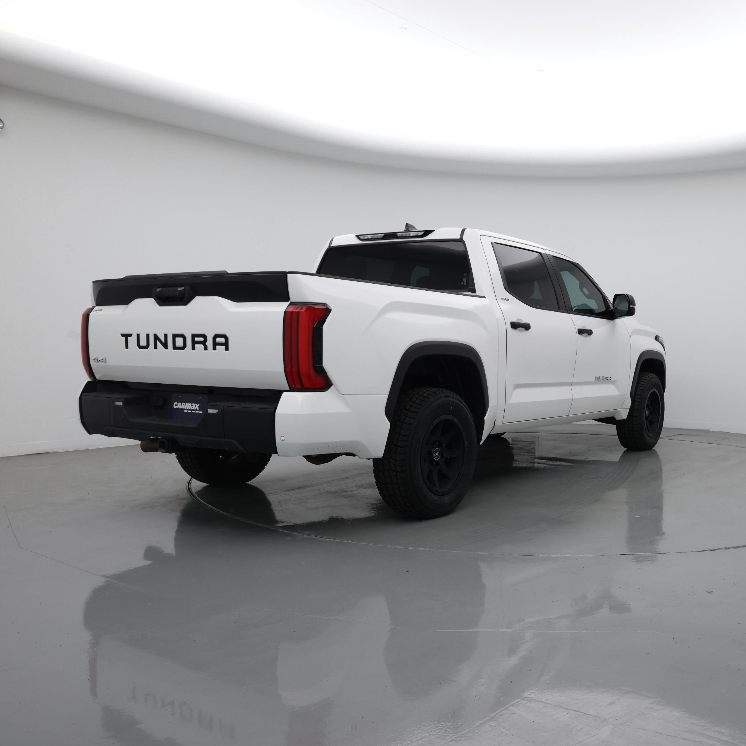 Thumbnail: 2024 Toyota Tundra - 8