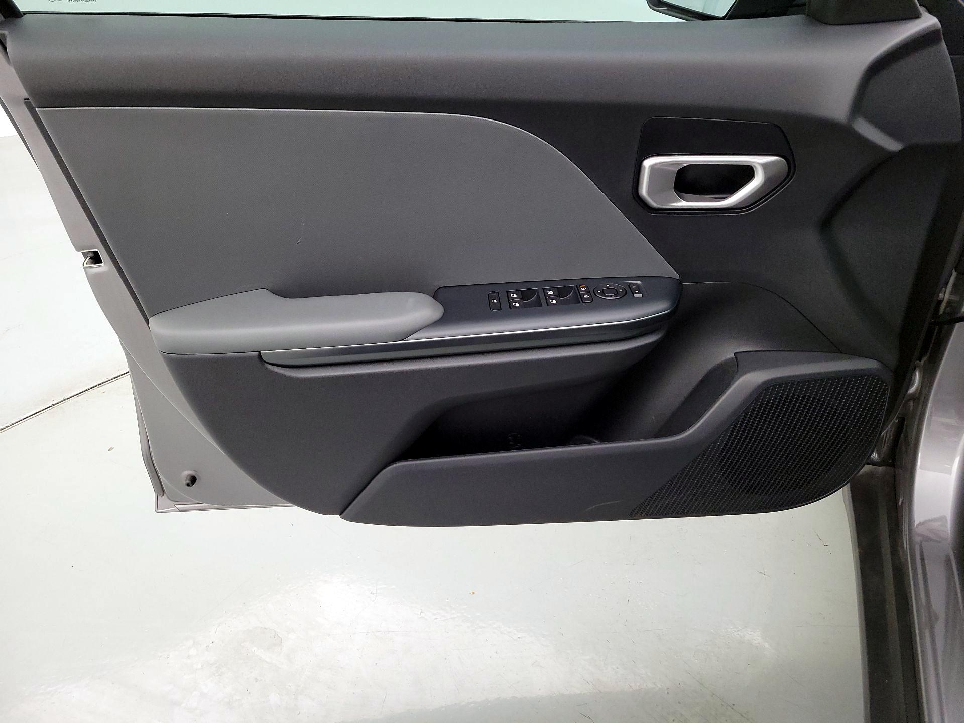 Thumbnail: 2025 Kia K4 - 12