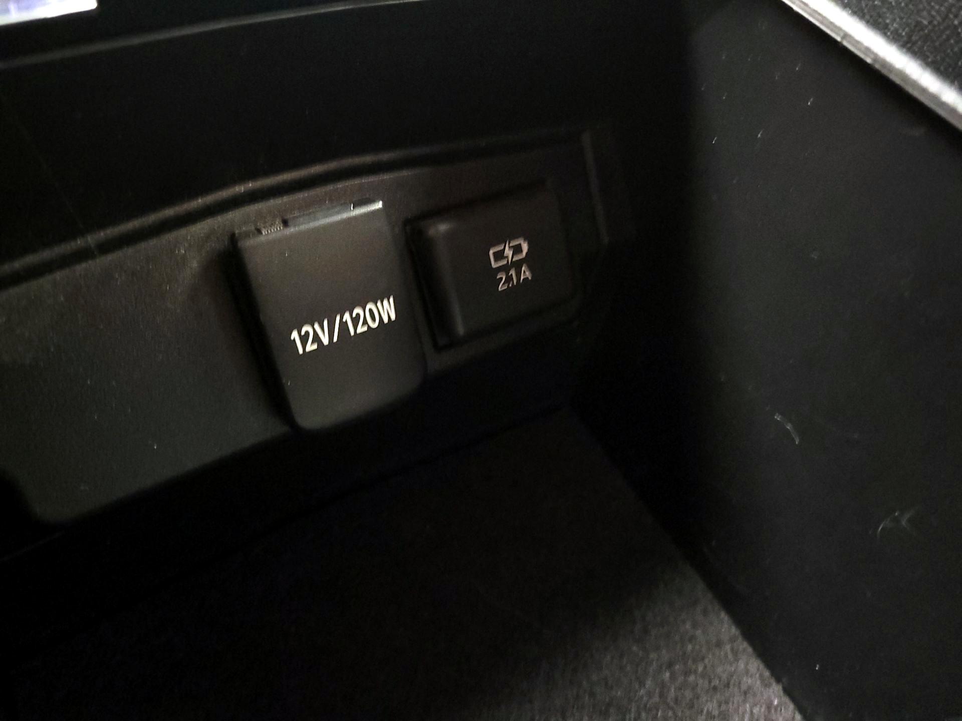 Thumbnail: 2020 Toyota Corolla - 18