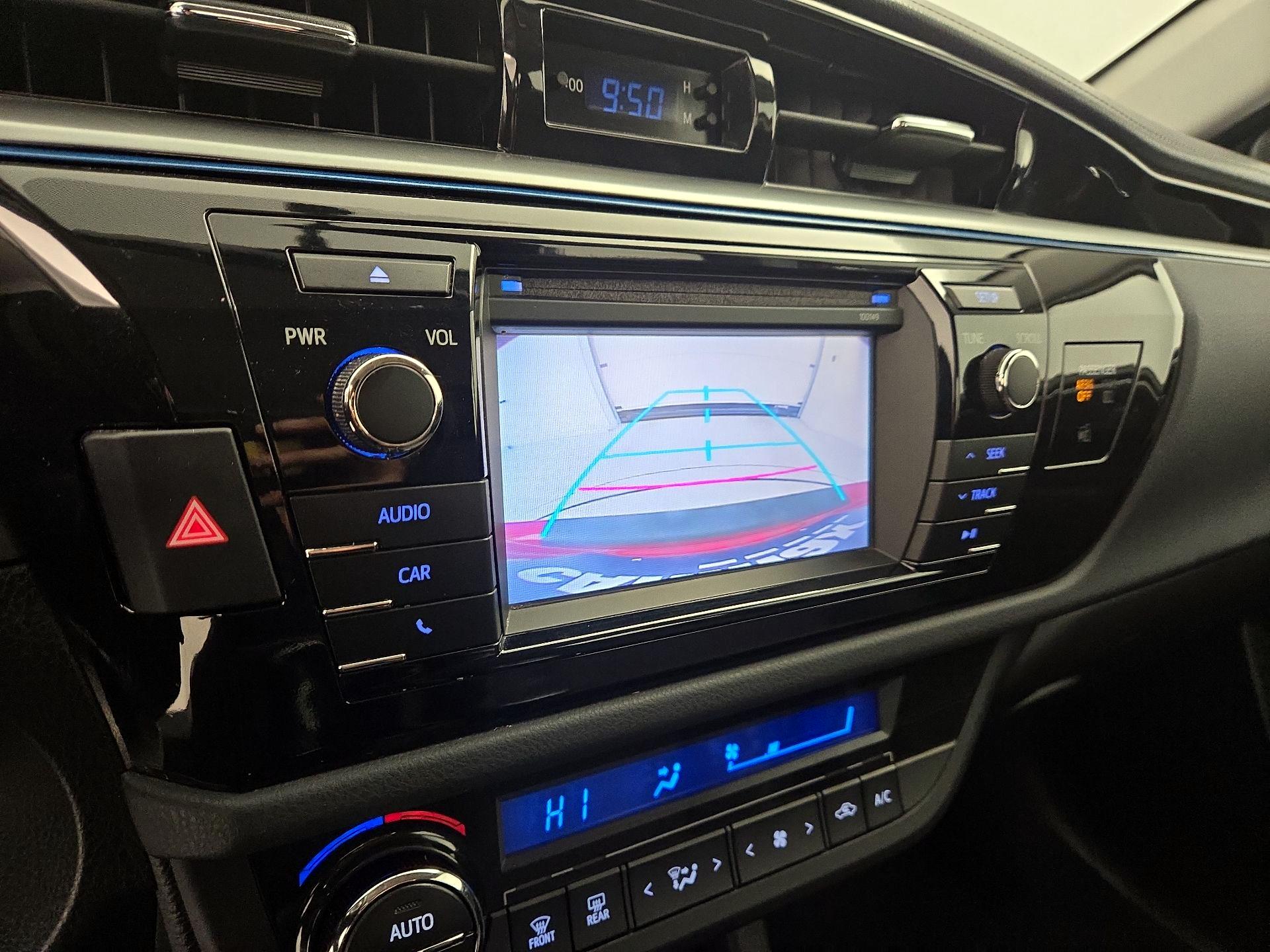 Thumbnail: 2015 Toyota Corolla - 14