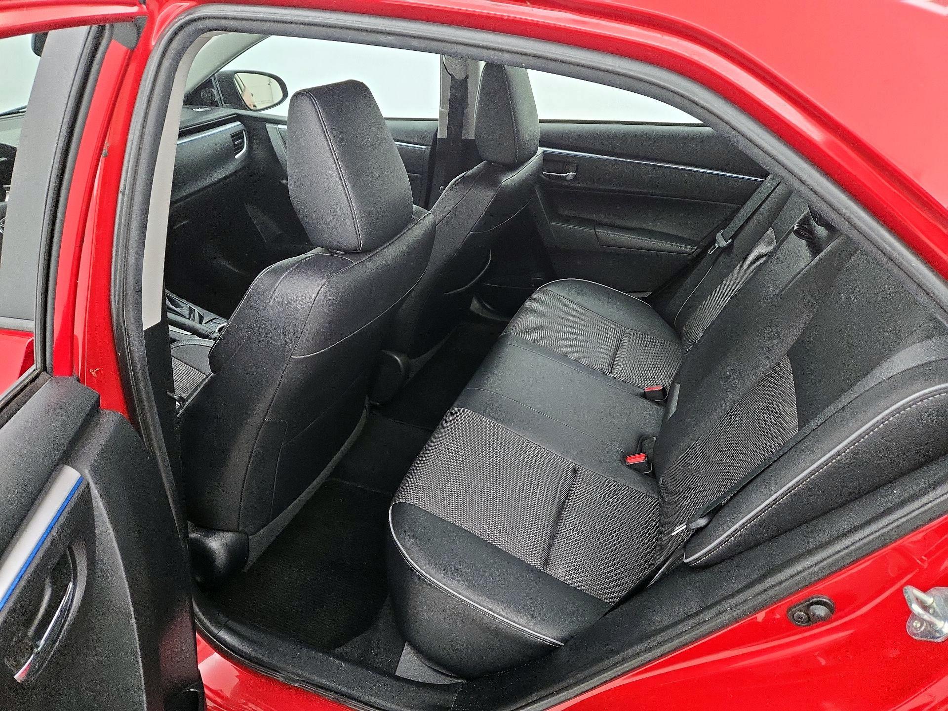 Thumbnail: 2015 Toyota Corolla - 19