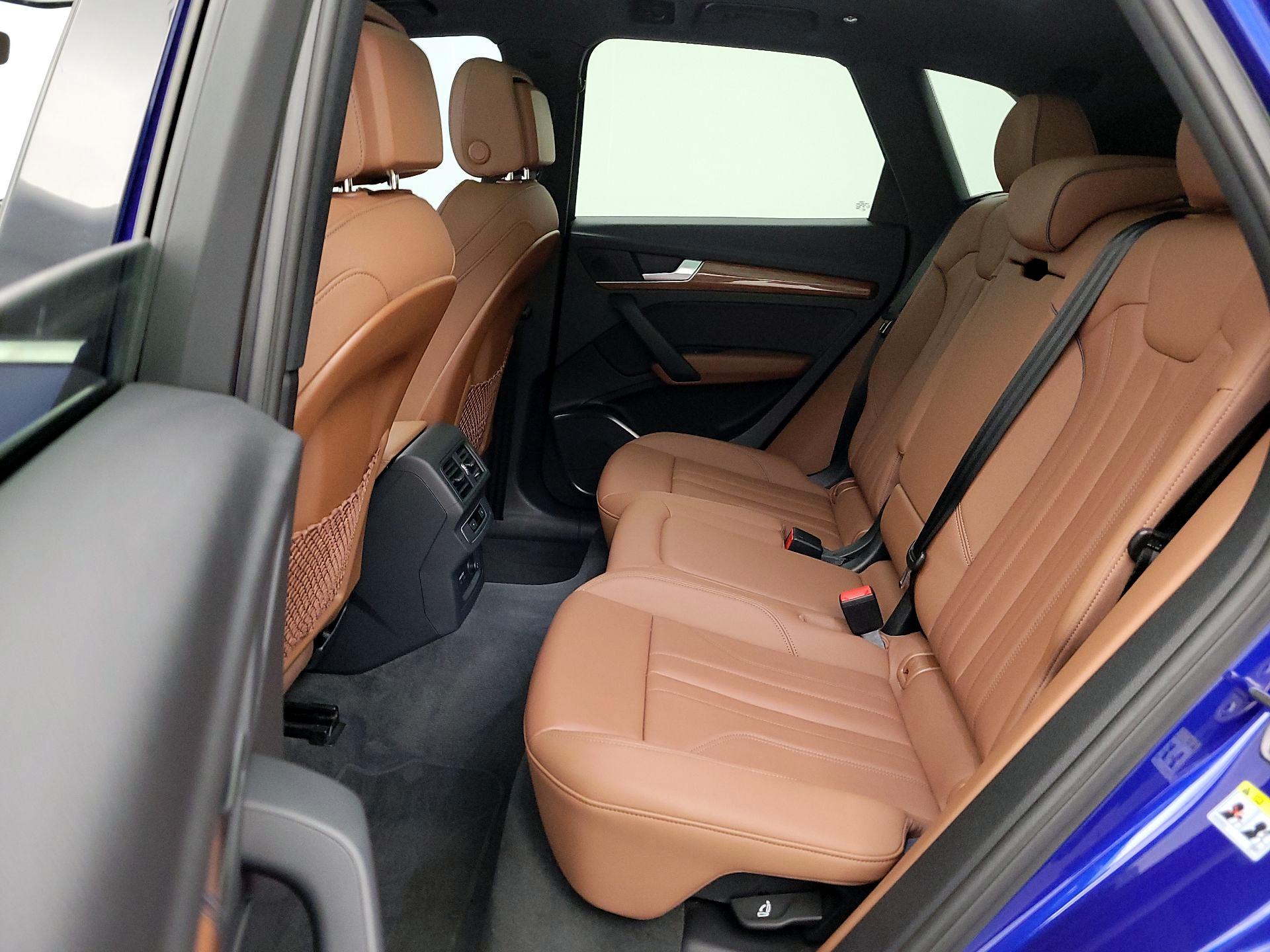 Thumbnail: 2022 Audi Q5 - 20