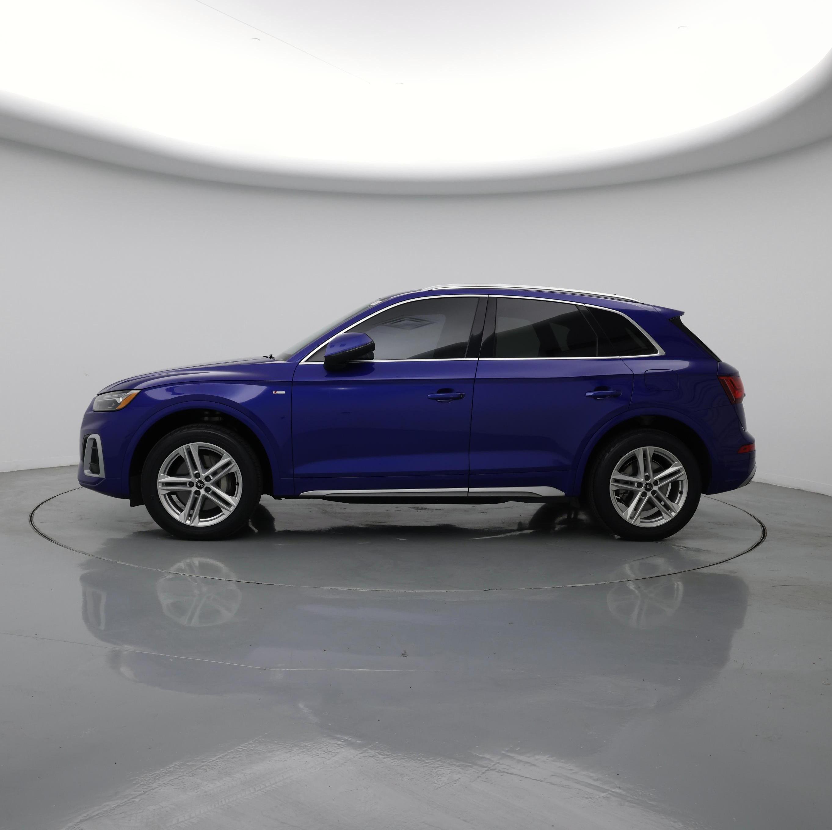 Thumbnail: 2022 Audi Q5 - 3