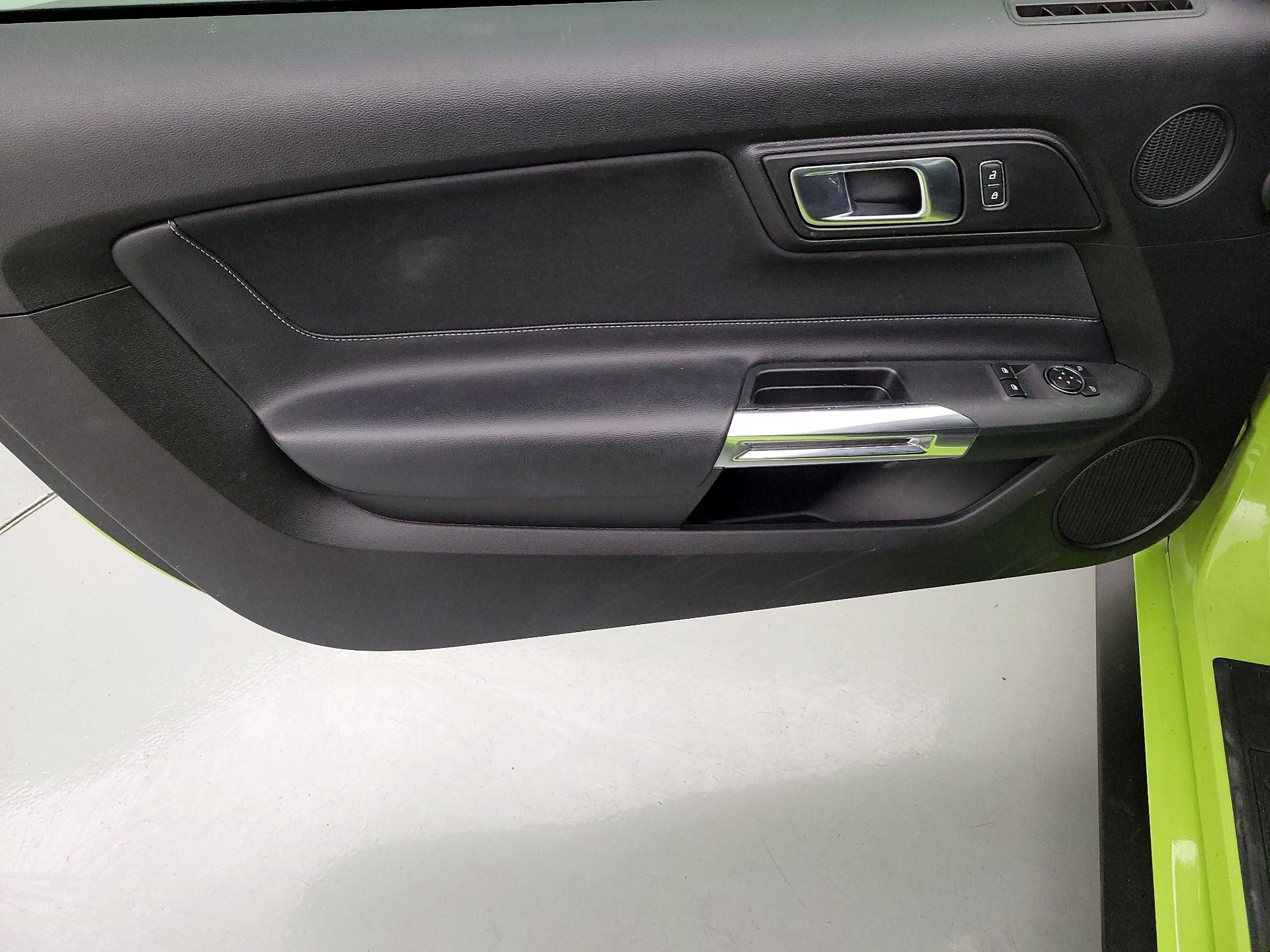 Thumbnail: 2020 Ford Mustang - 12