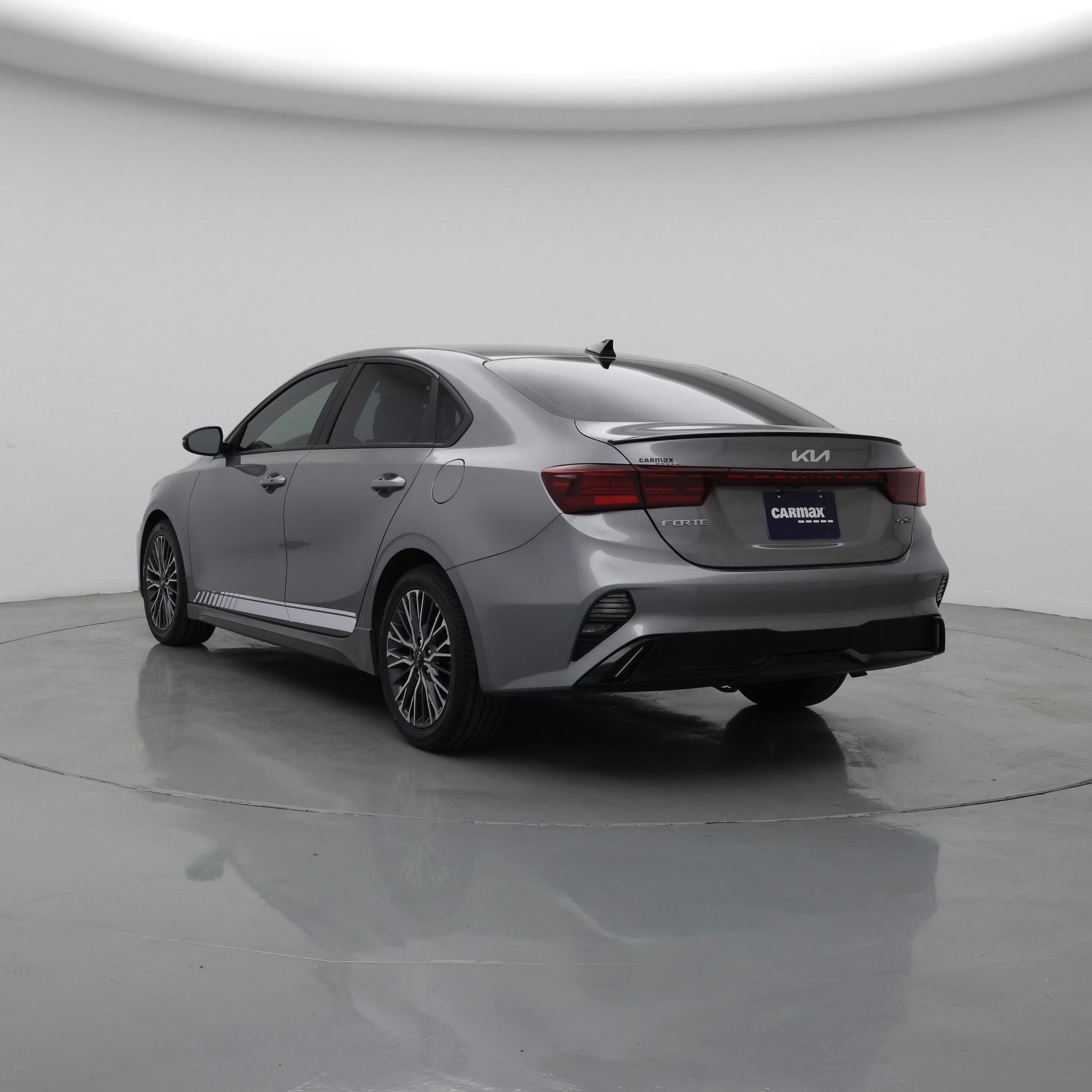 Thumbnail: 2023 Kia Forte - 2