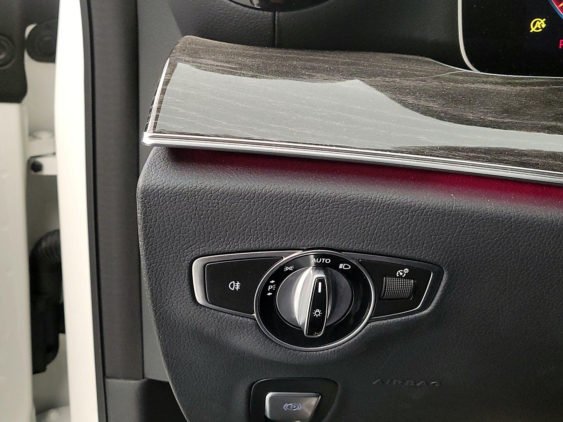 Thumbnail: 2022 Mercedes-Benz CLS - 13