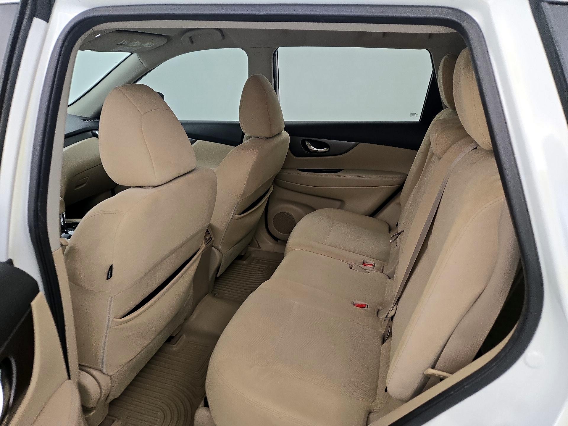 Thumbnail: 2015 Nissan Rogue - 19