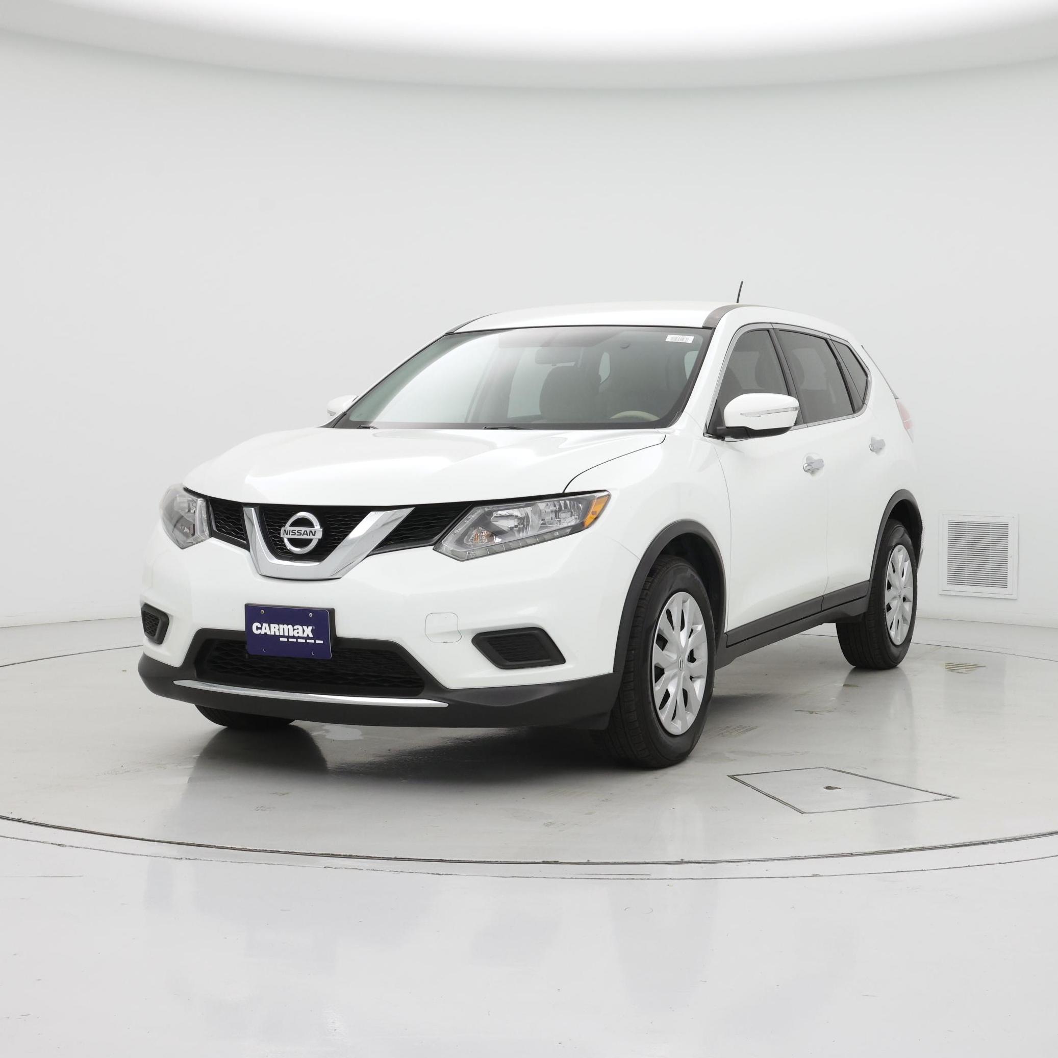 Thumbnail: 2015 Nissan Rogue - 4