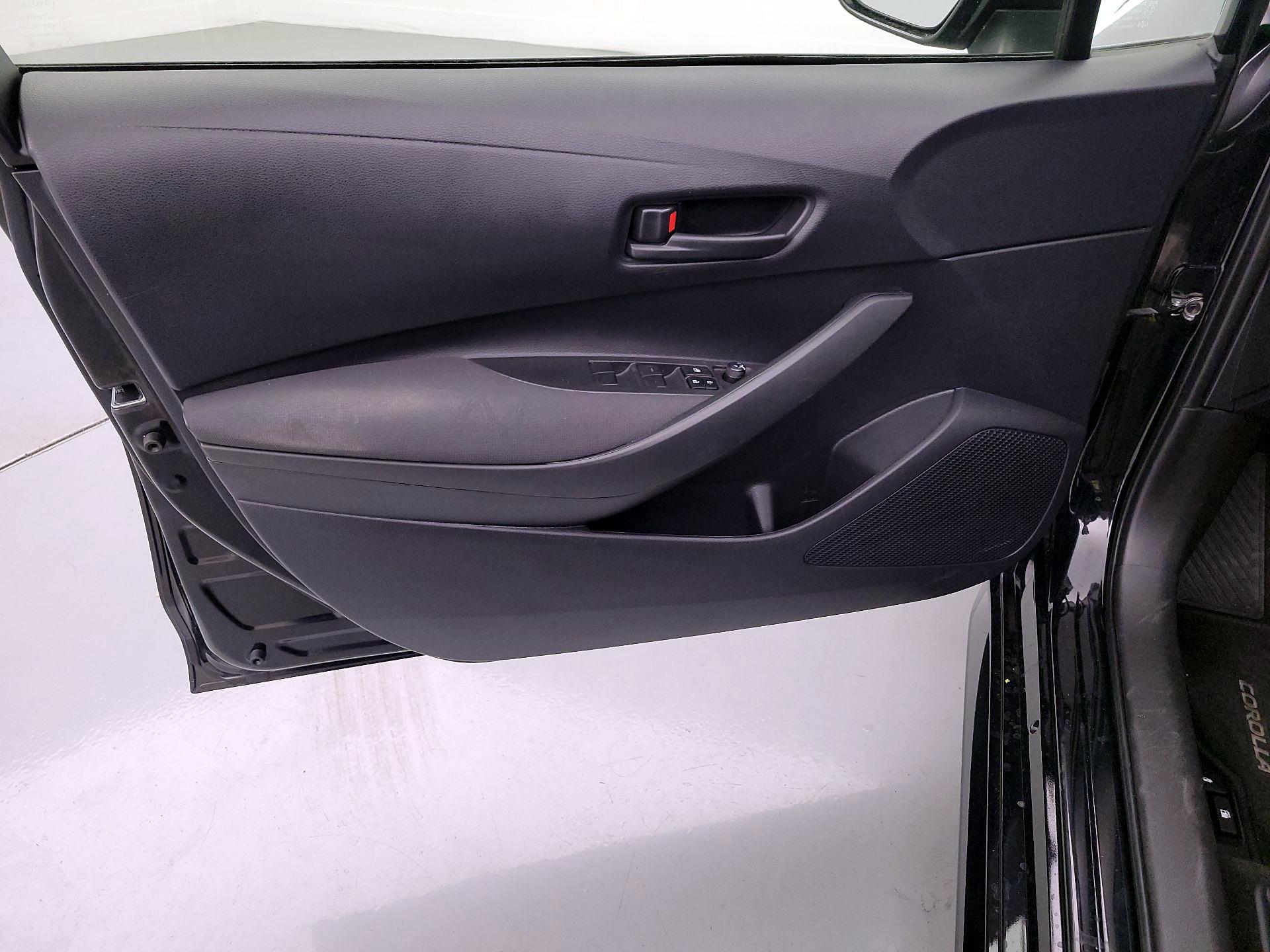 Thumbnail: 2023 Toyota Corolla - 12