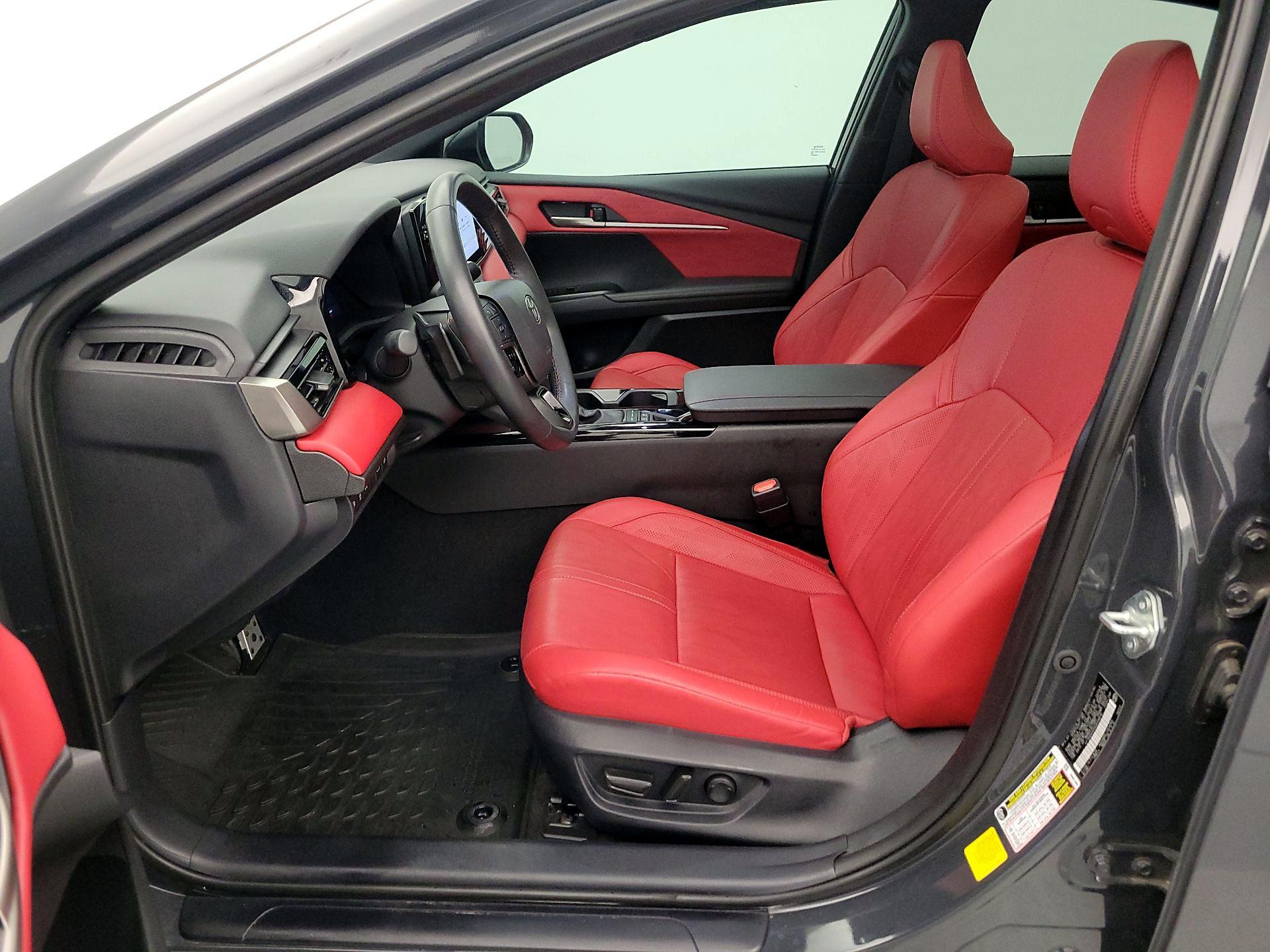 Thumbnail: 2025 Toyota Camry - 11