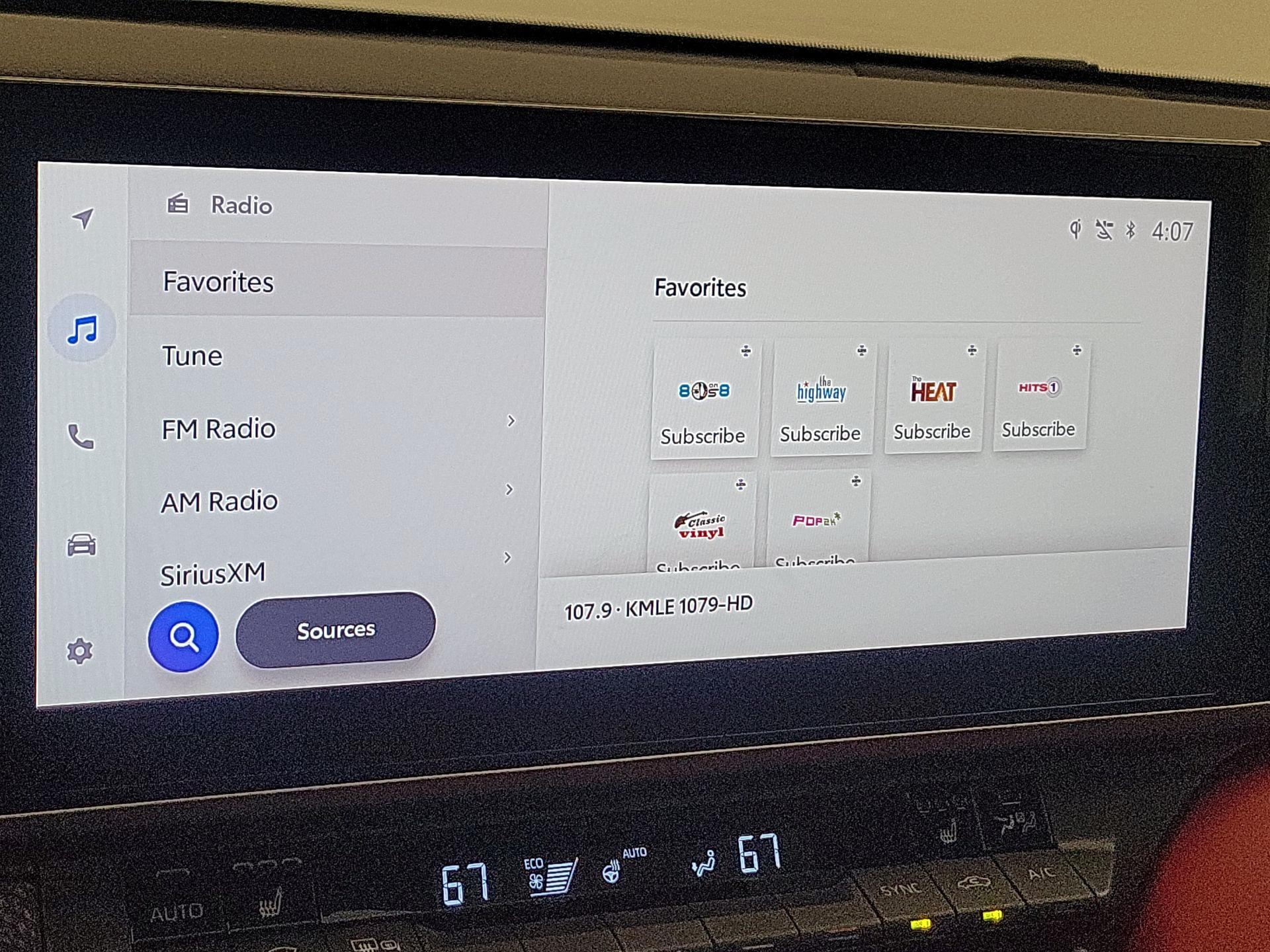 Thumbnail: 2025 Toyota Camry - 15