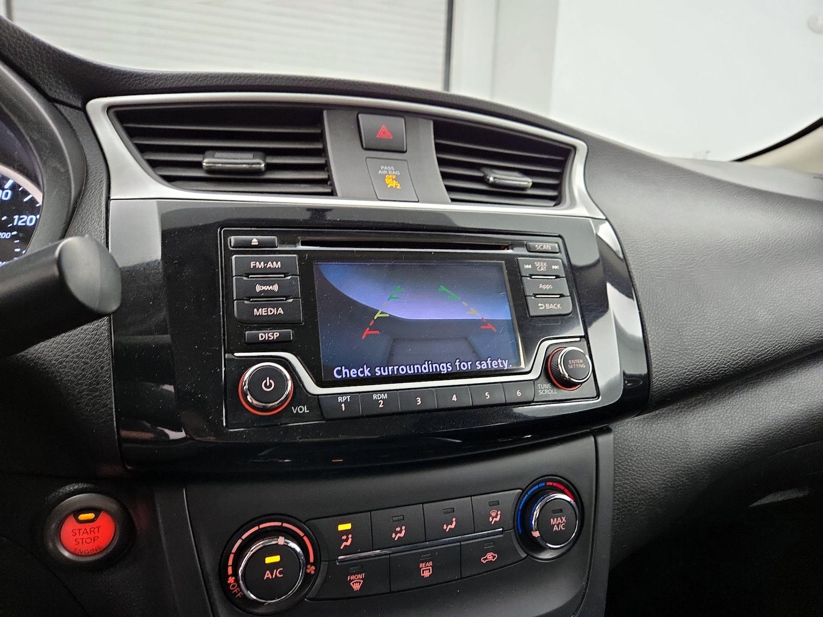 2016 Nissan Sentra SV - Photo 15