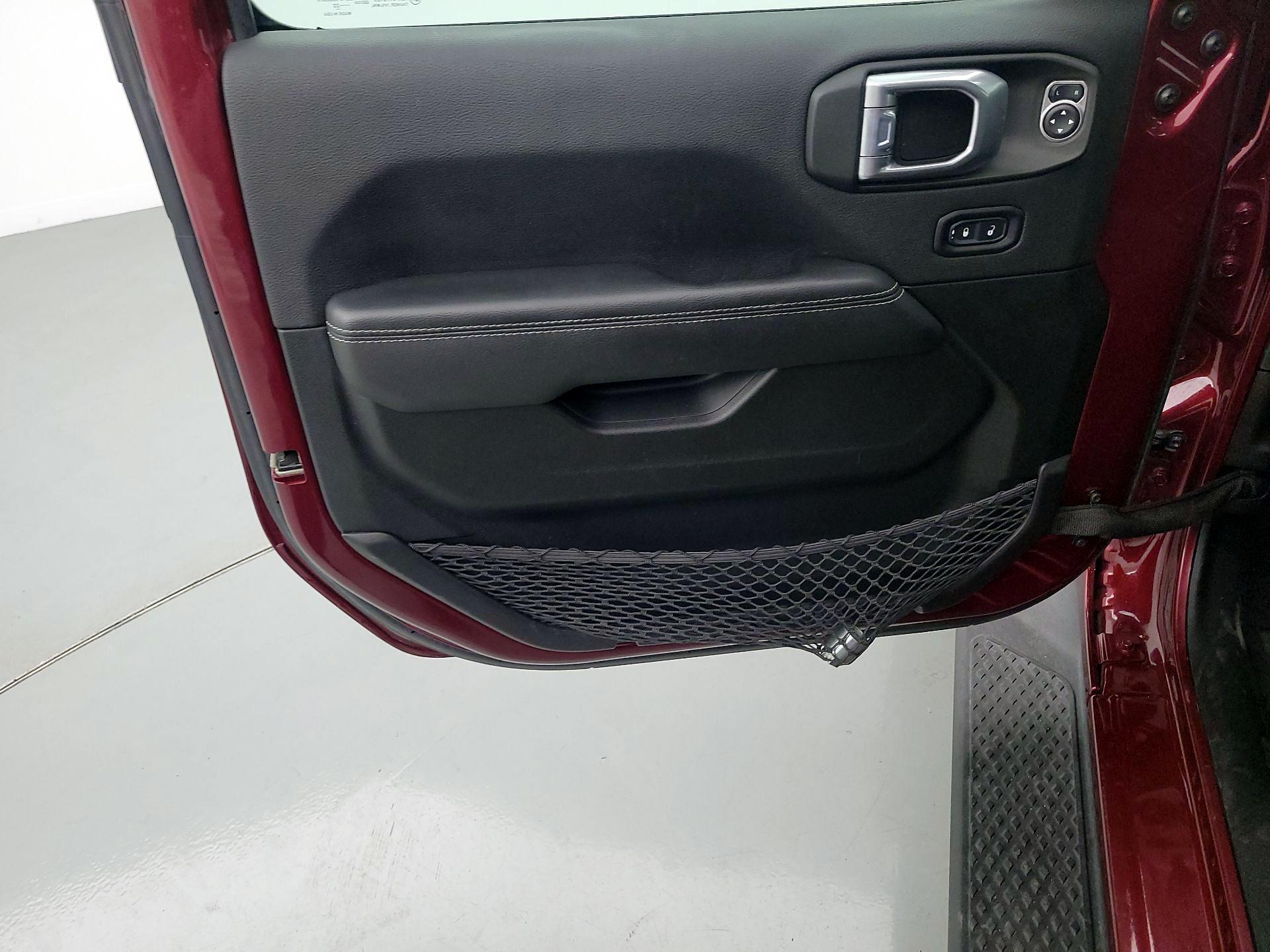 Thumbnail: 2022 Jeep Gladiator - 12