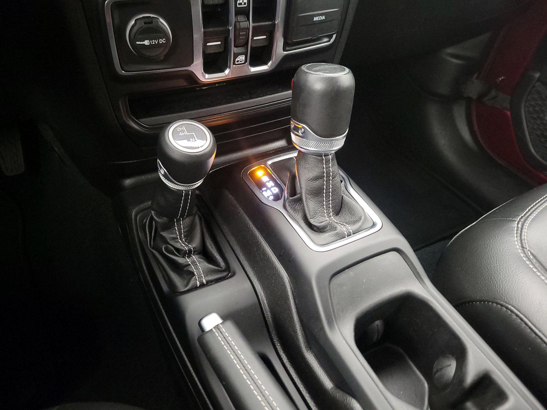 Thumbnail: 2022 Jeep Gladiator - 18