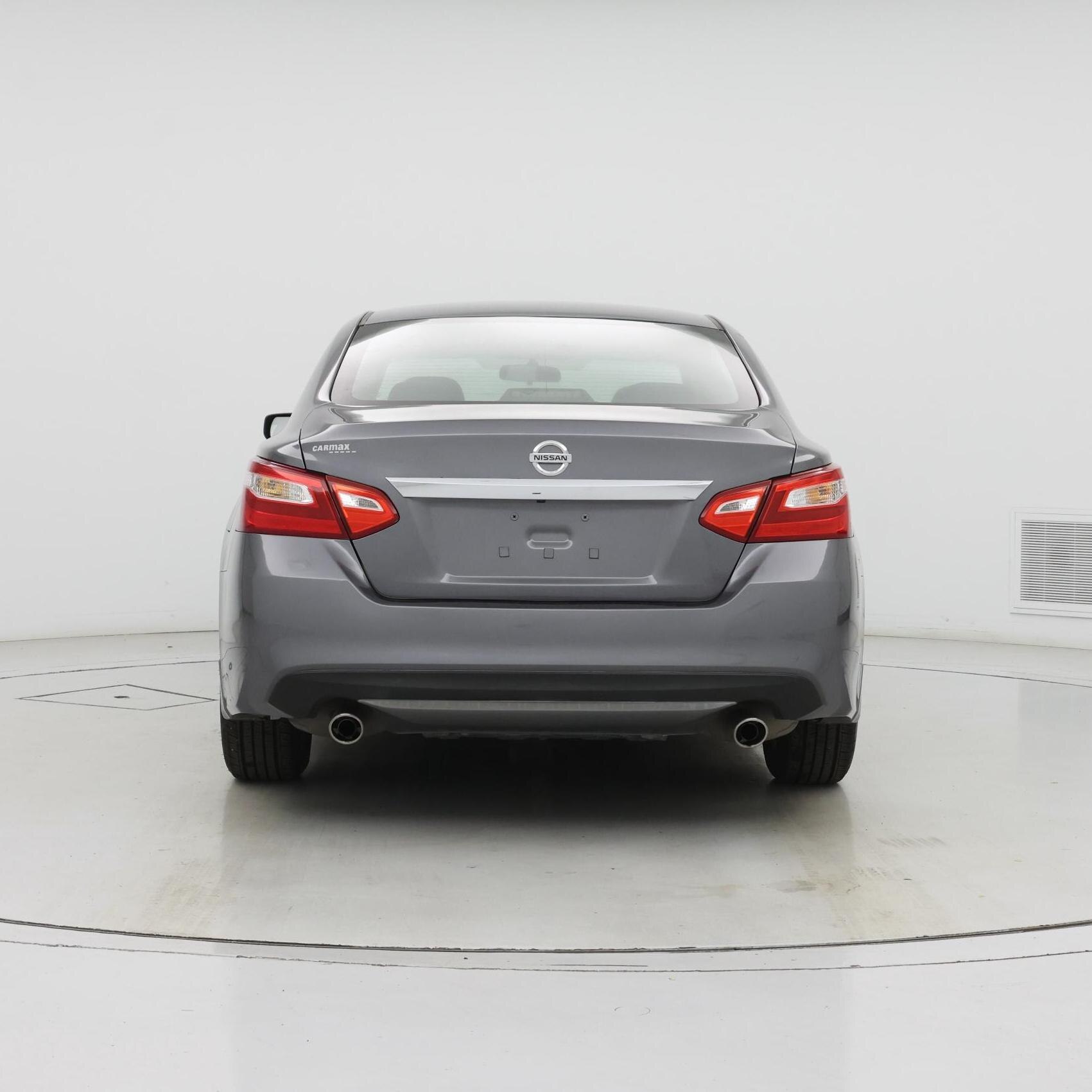 Thumbnail: 2016 Nissan Altima - 6