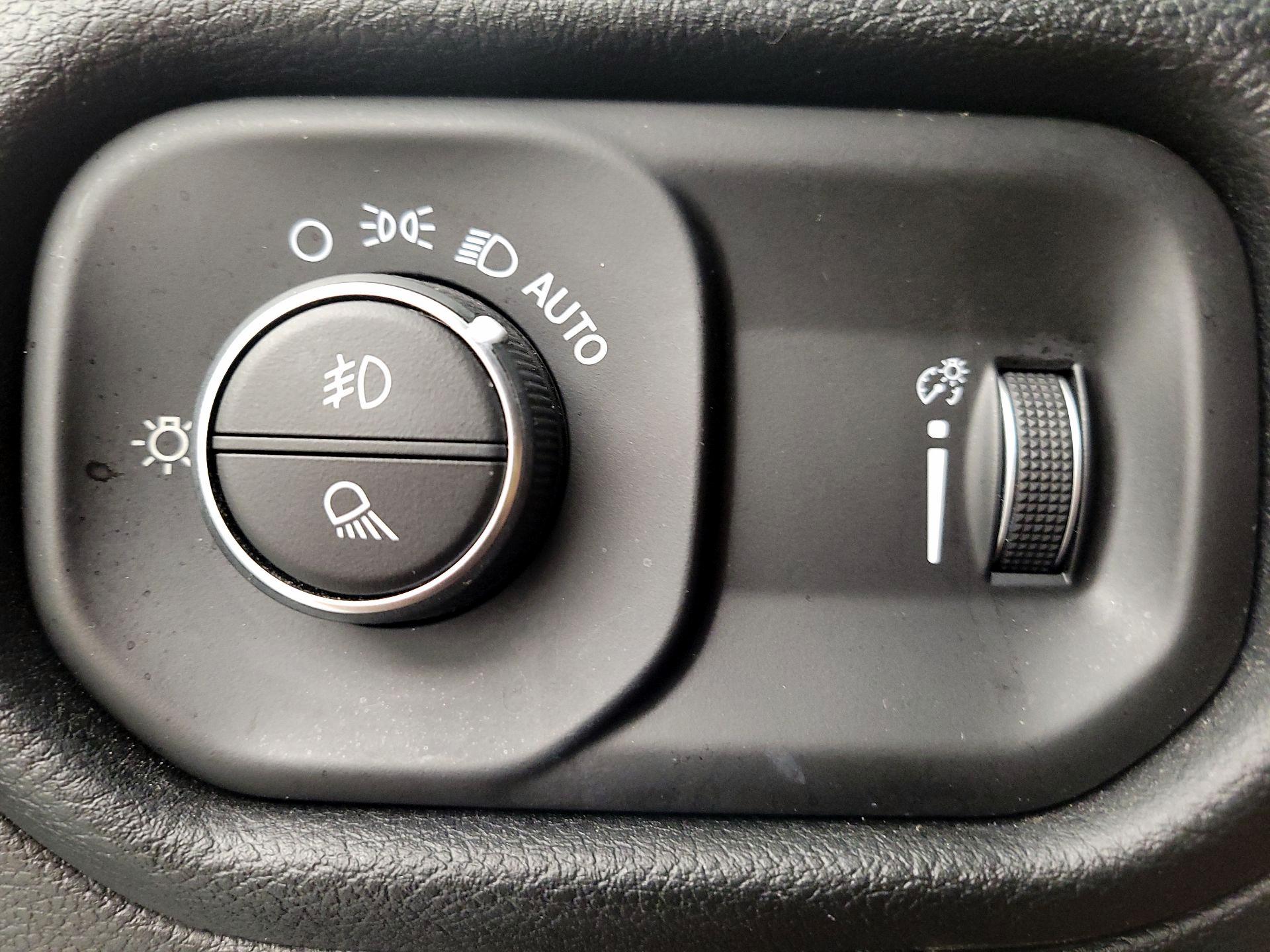 Thumbnail: 2022 RAM 1500 - 13