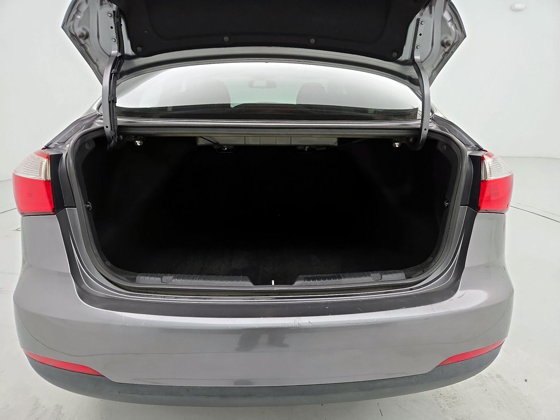 Thumbnail: 2016 Kia Forte - 20