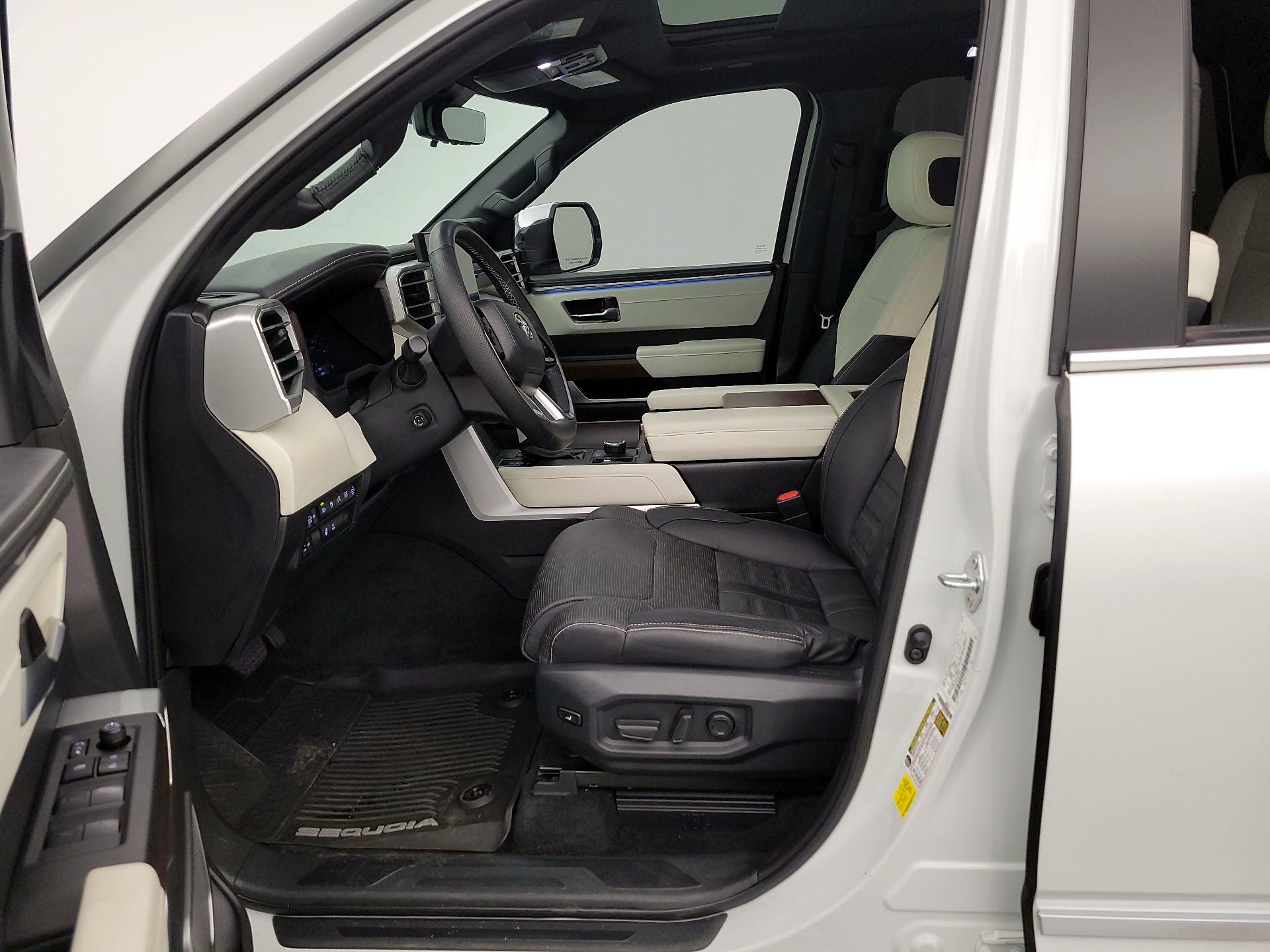 Thumbnail: 2024 Toyota Sequoia - 11