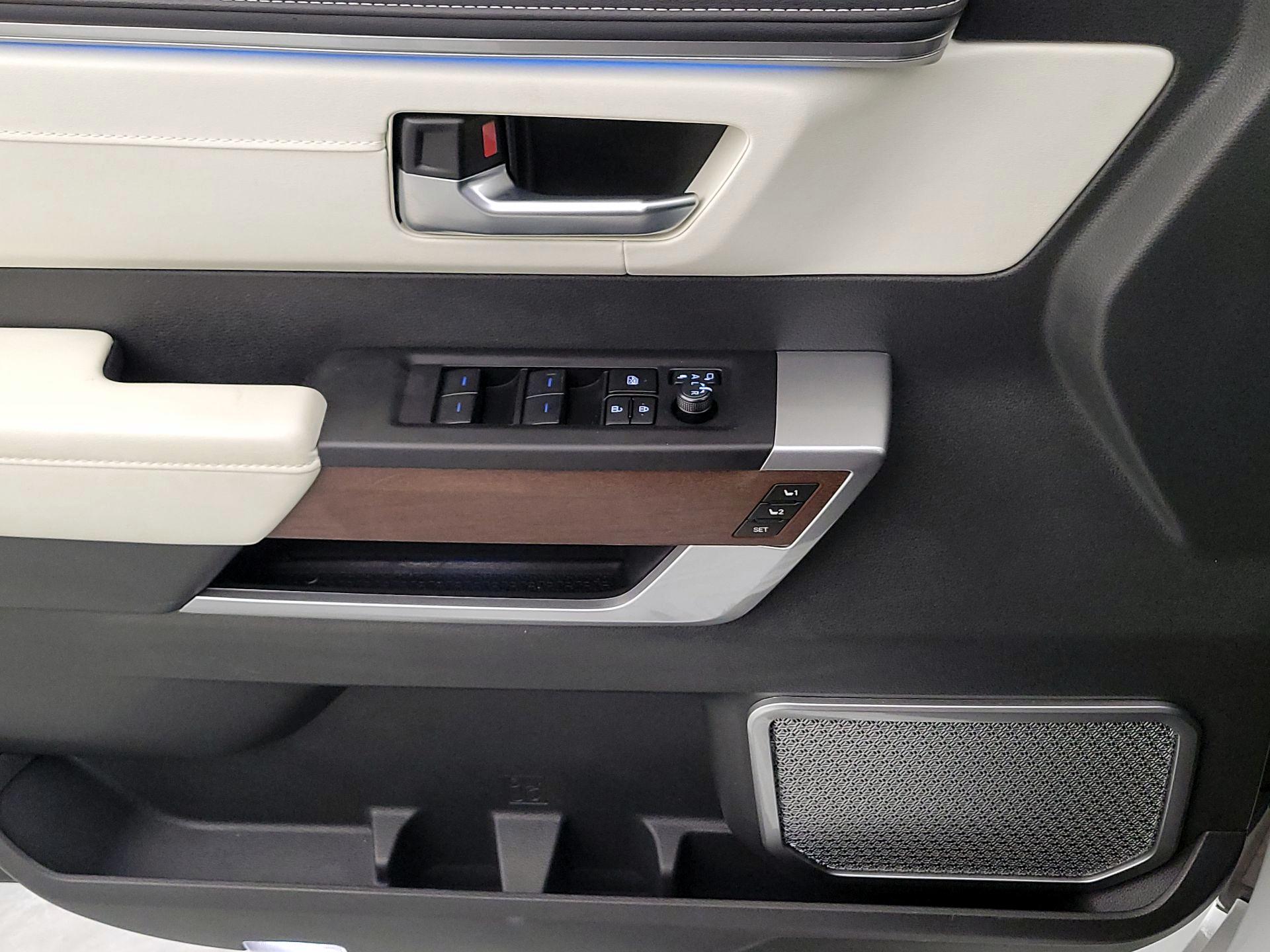 Thumbnail: 2024 Toyota Sequoia - 12