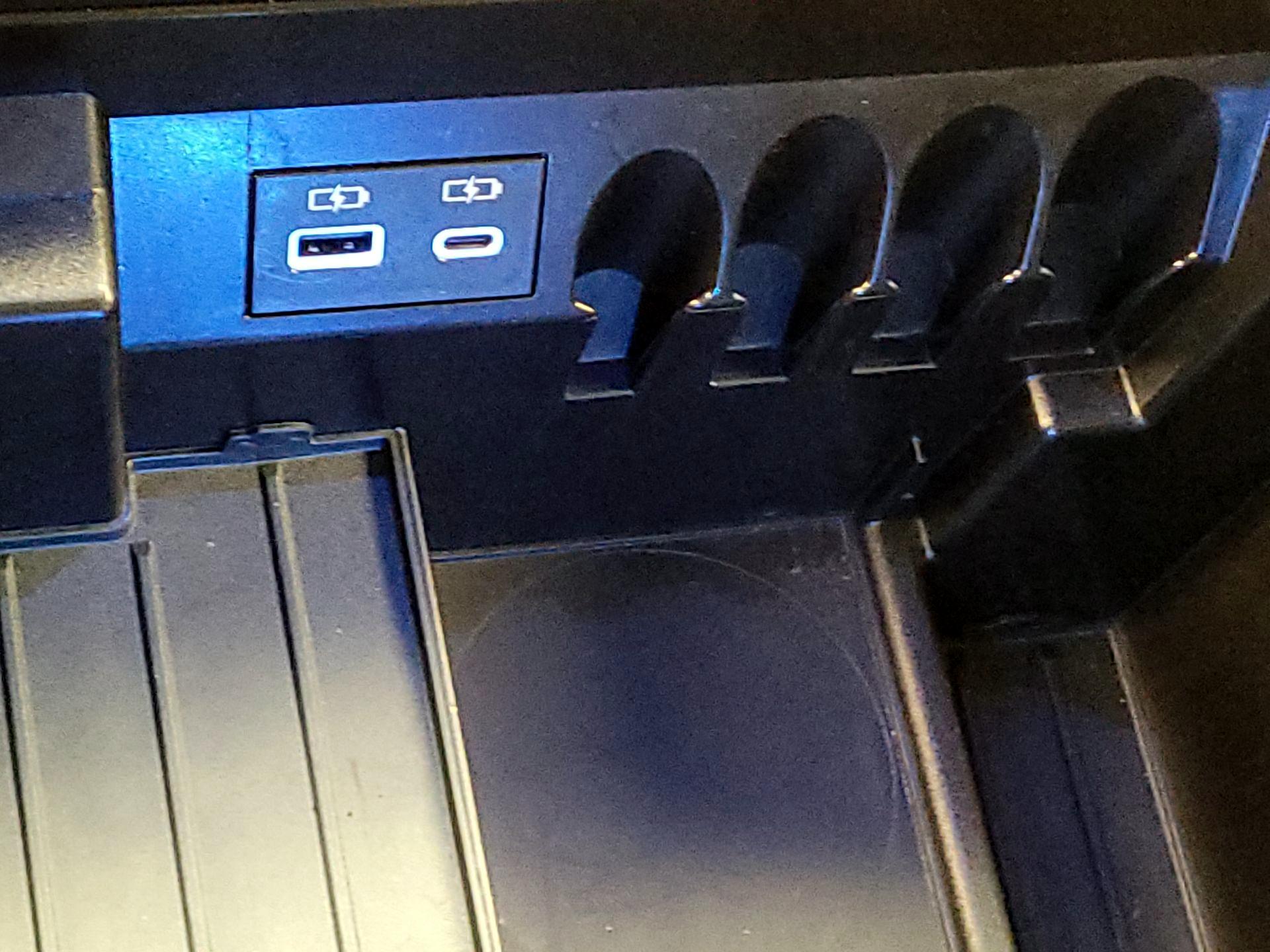 Thumbnail: 2024 Toyota Sequoia - 19