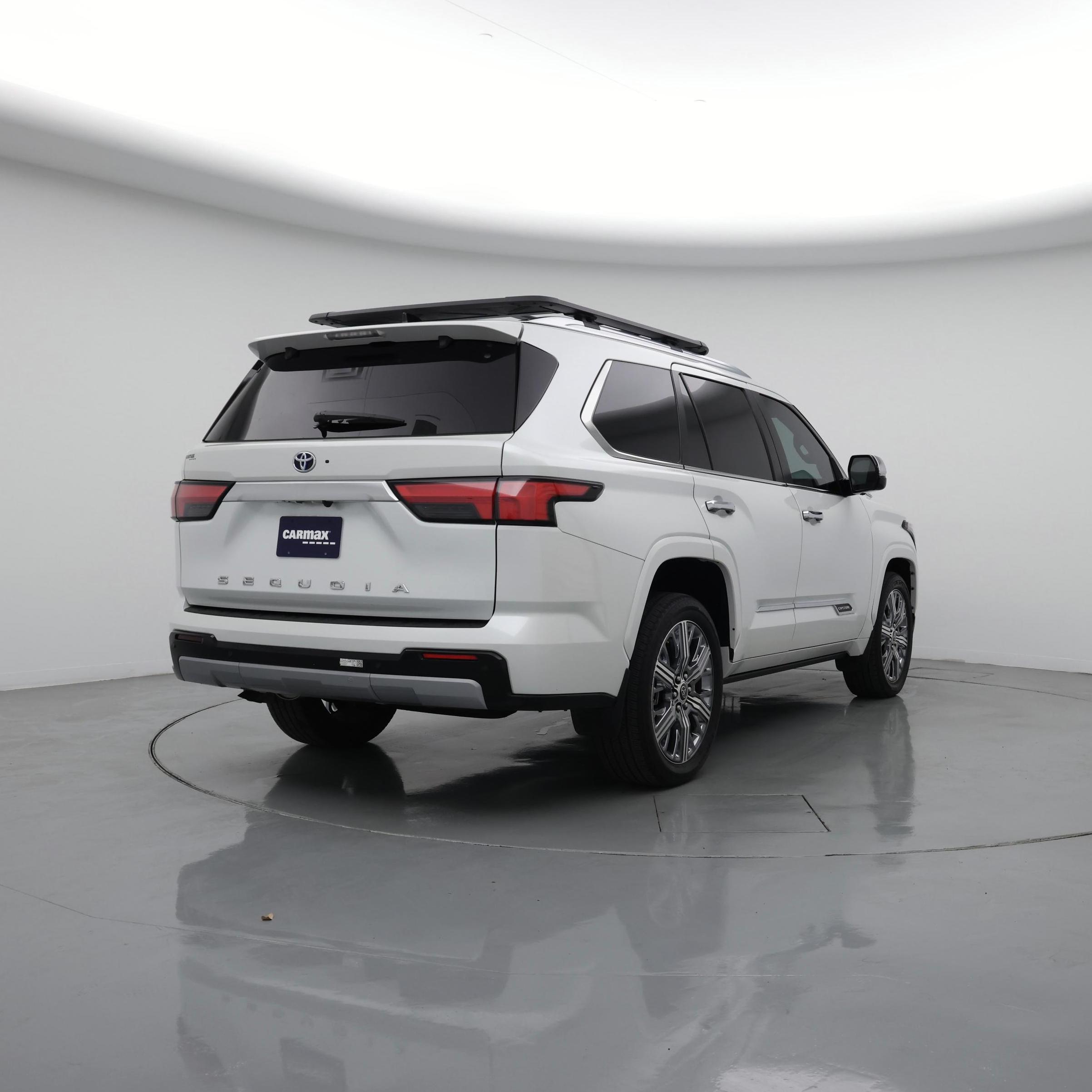 Thumbnail: 2024 Toyota Sequoia - 8