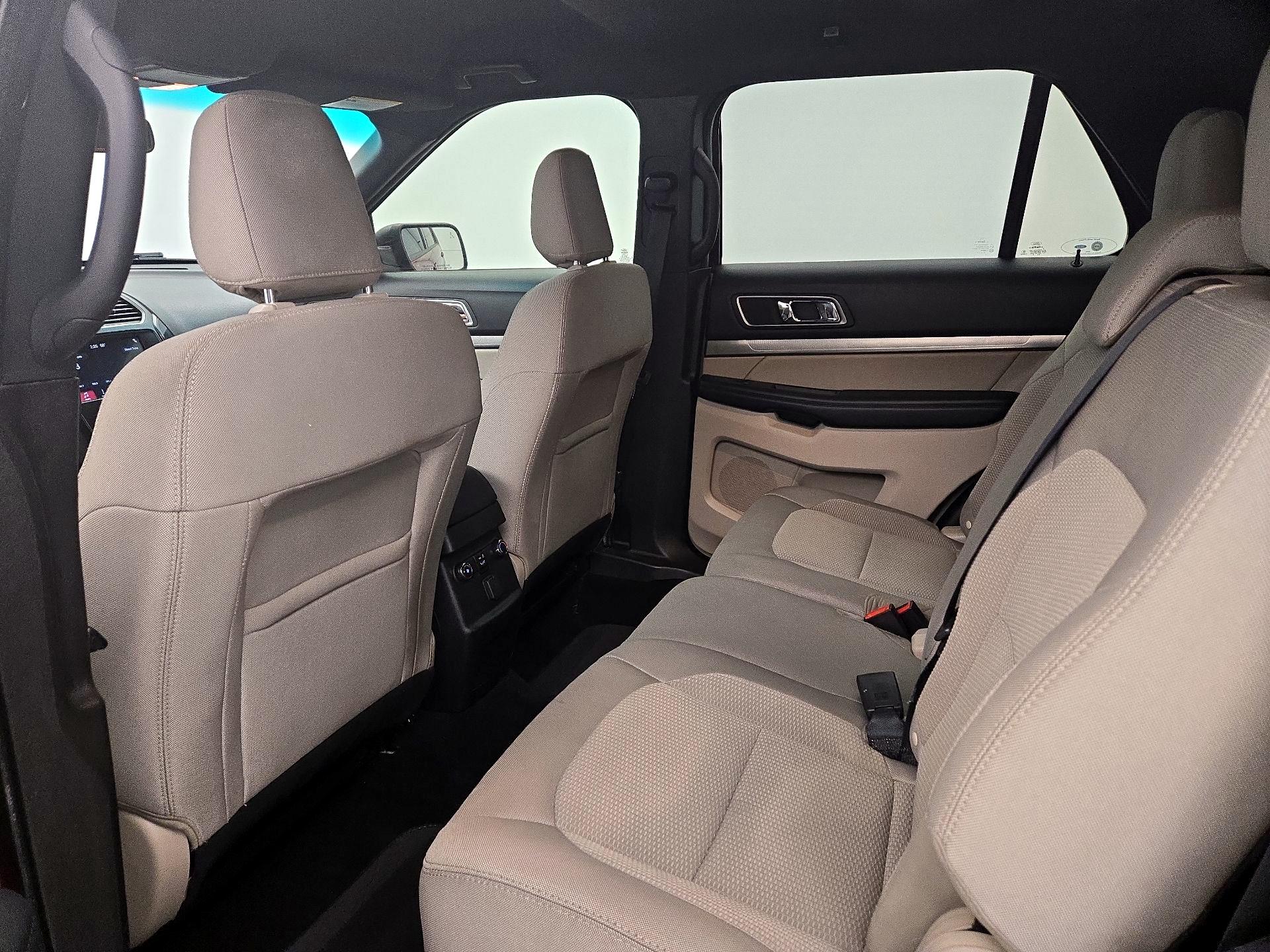 Thumbnail: 2019 Ford Explorer - 19