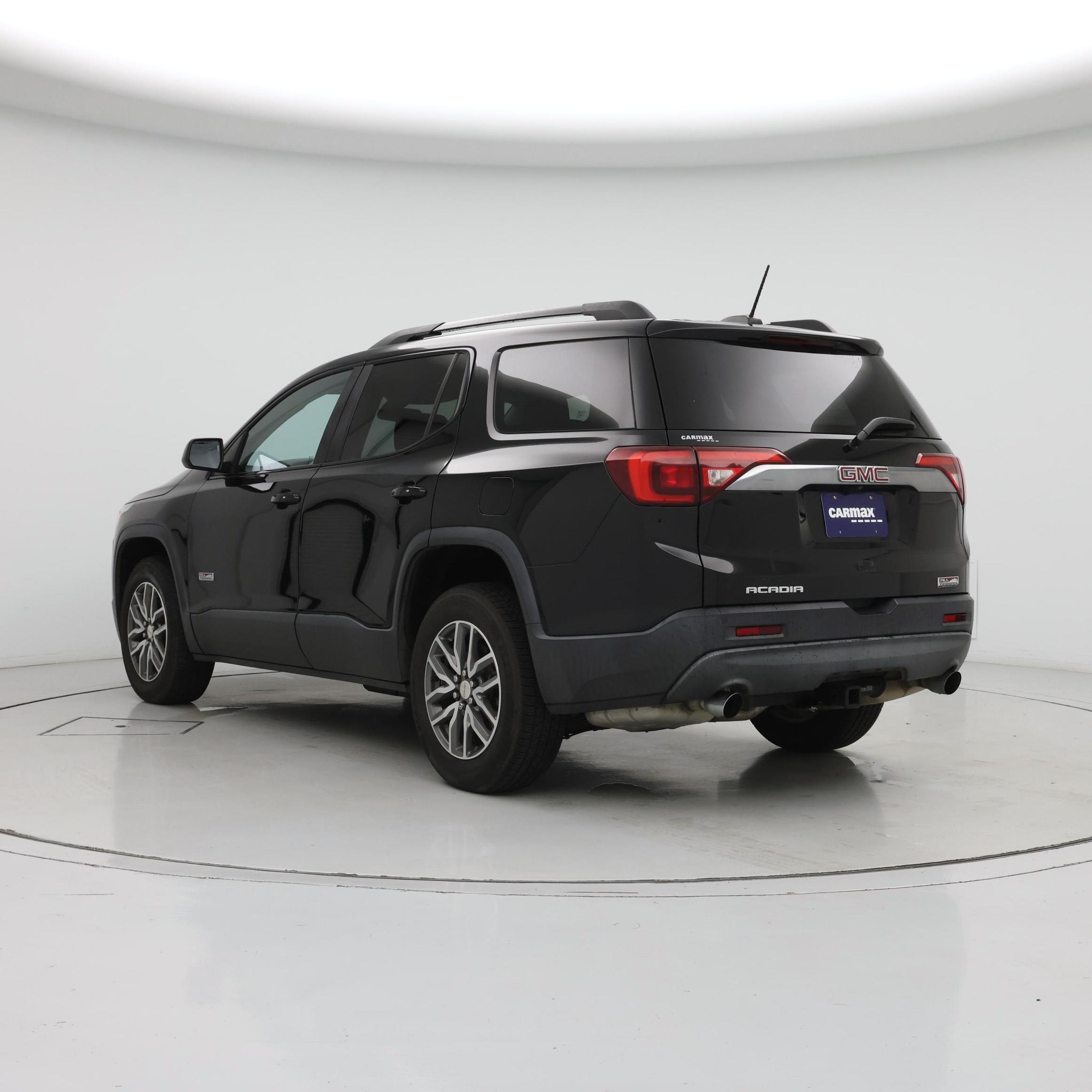 Thumbnail: 2017 GMC Acadia - 2