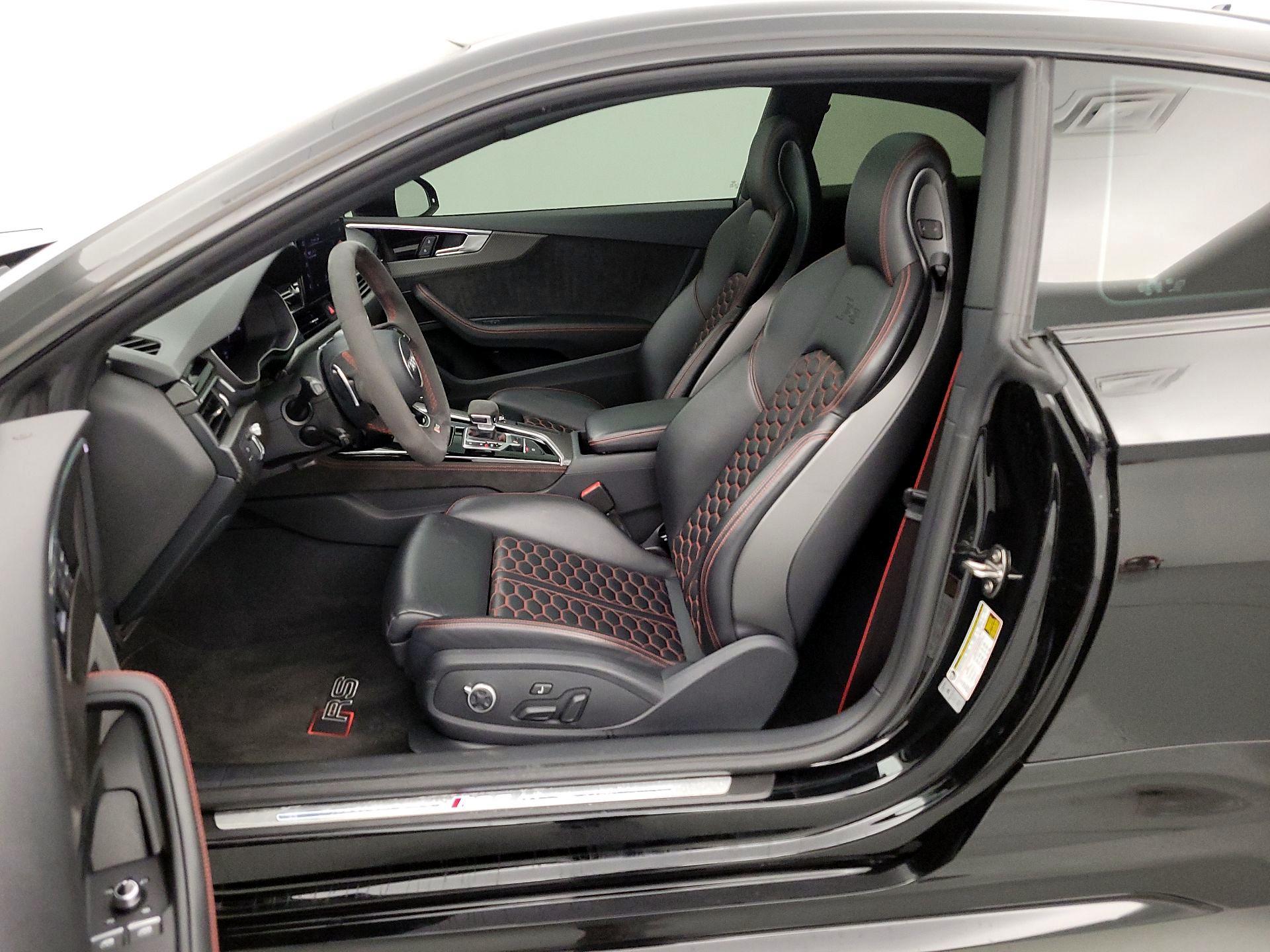 Thumbnail: 2021 Audi RS 5 - 11