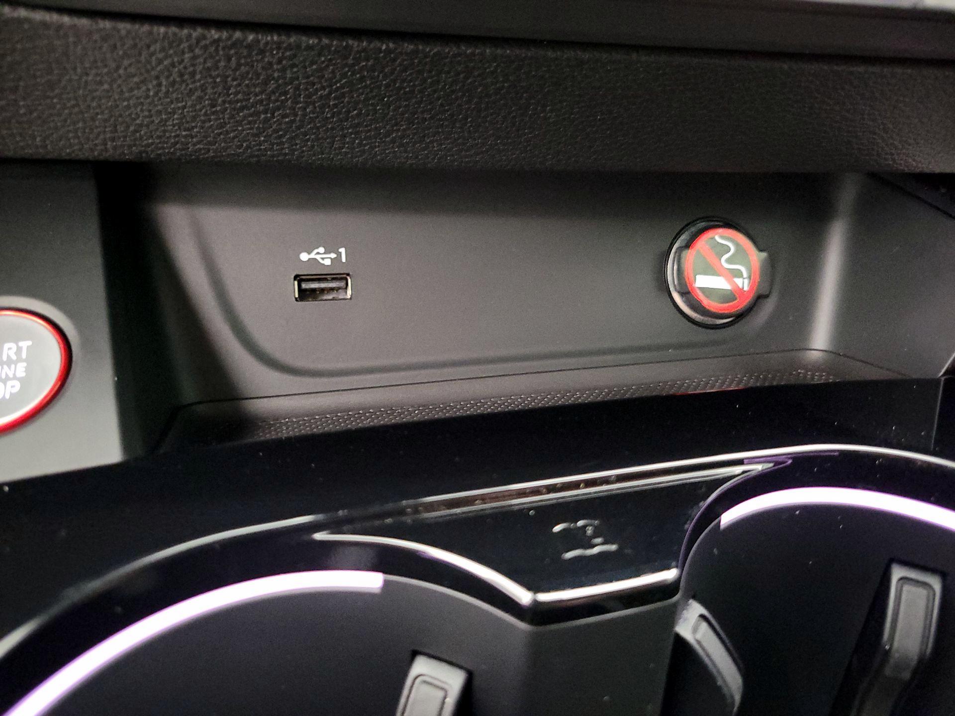 Thumbnail: 2021 Audi RS 5 - 19