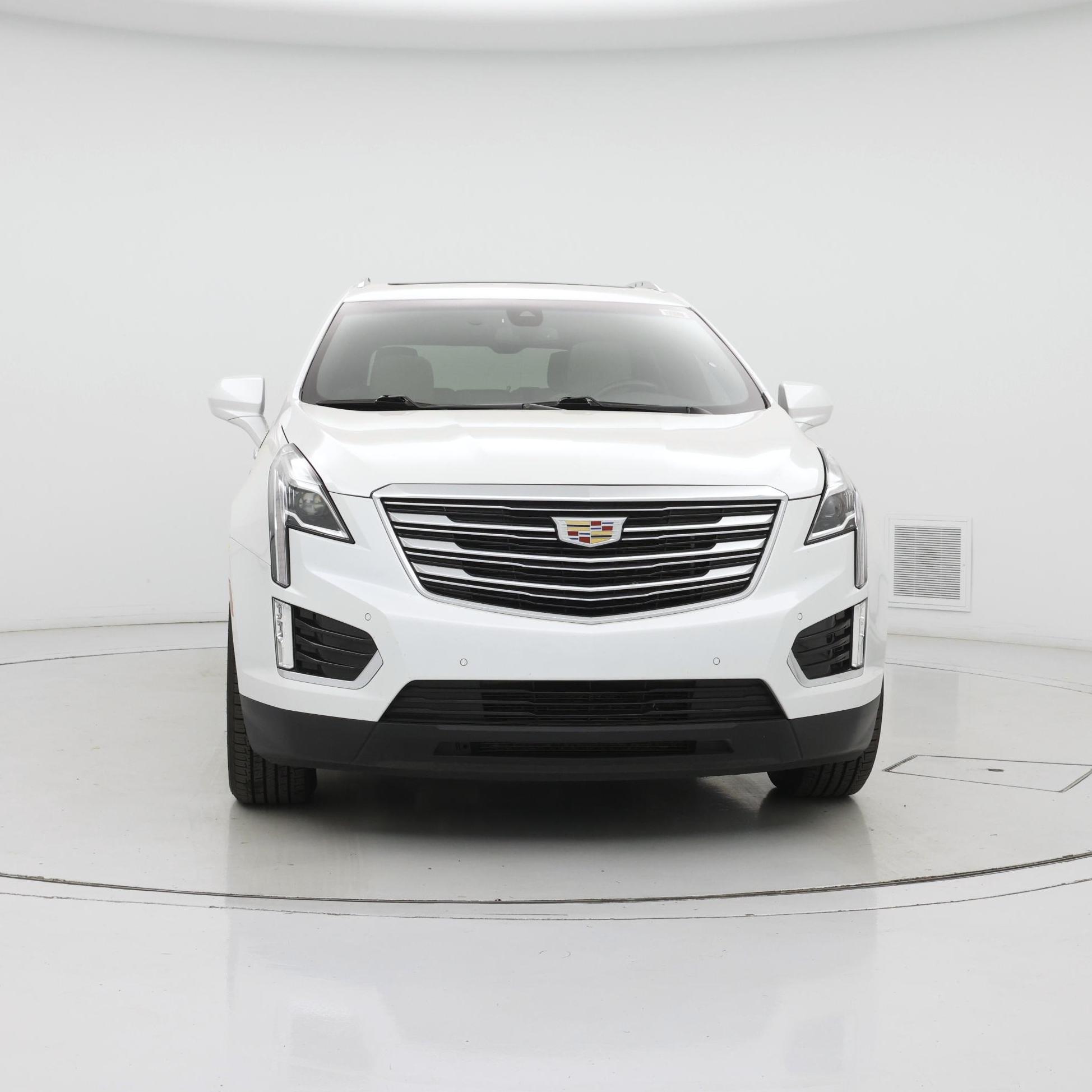 Thumbnail: 2017 Cadillac XT5 - 5