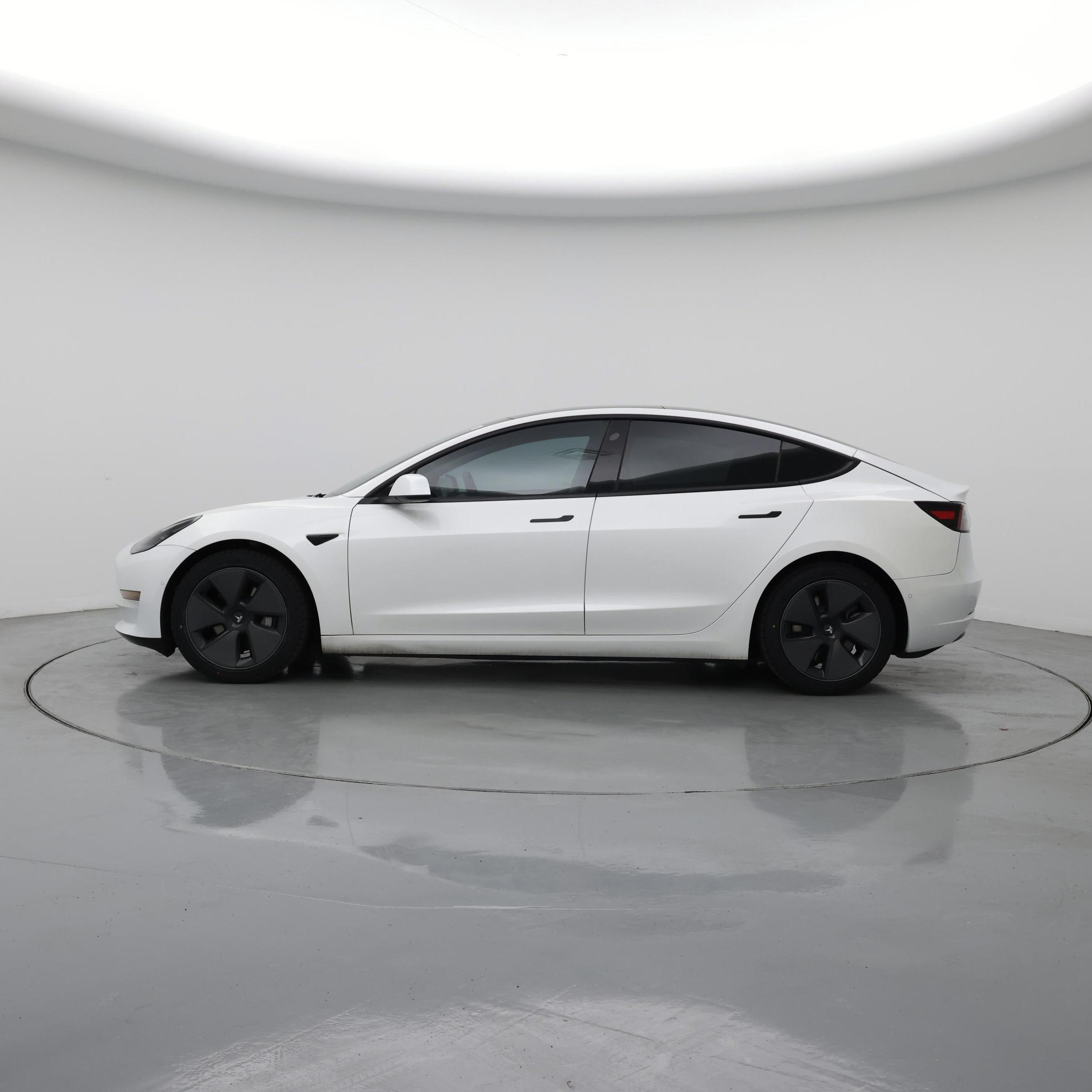 Thumbnail: 2021 Tesla Model 3 - 3