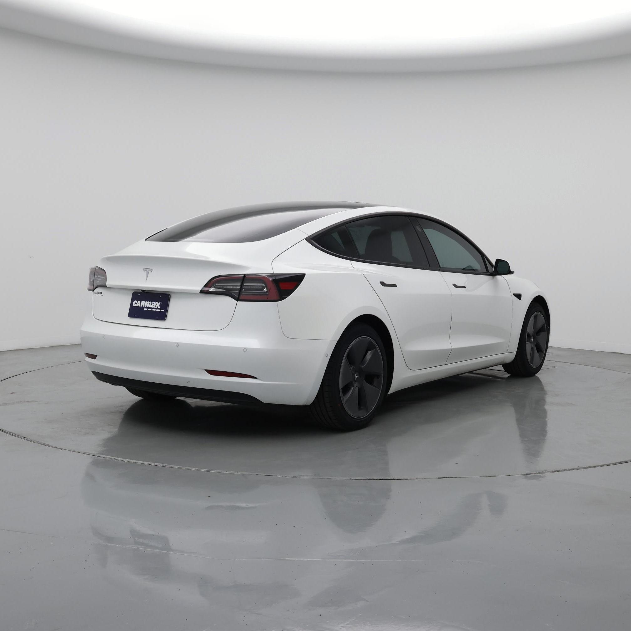 Thumbnail: 2021 Tesla Model 3 - 8