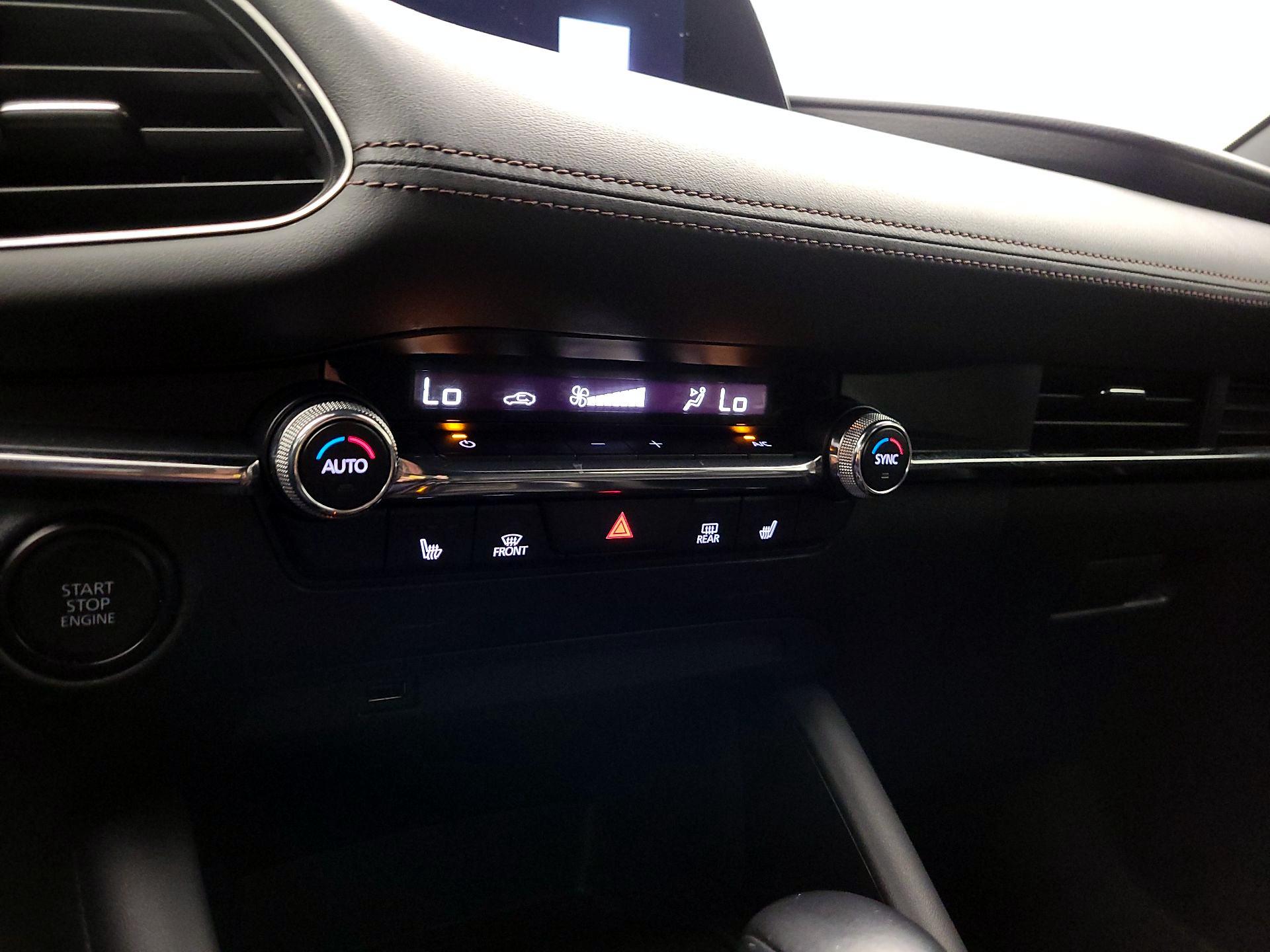 Thumbnail: 2020 Mazda Mazda3 - 17