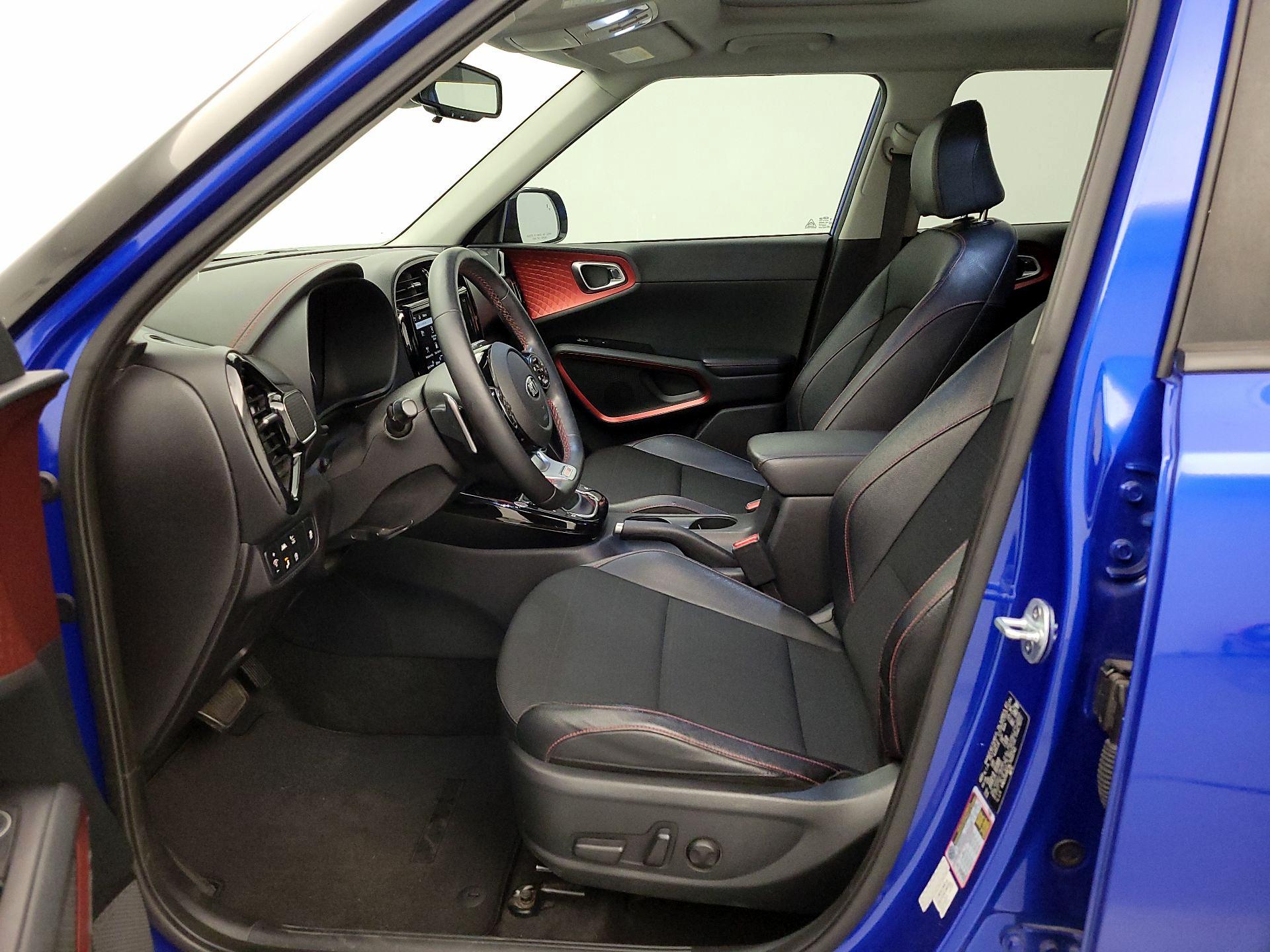 Thumbnail: 2020 Kia Soul - 11