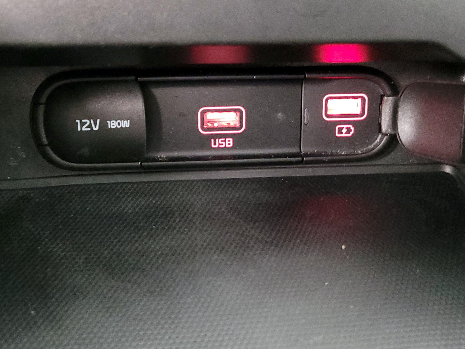 Thumbnail: 2020 Kia Soul - 18