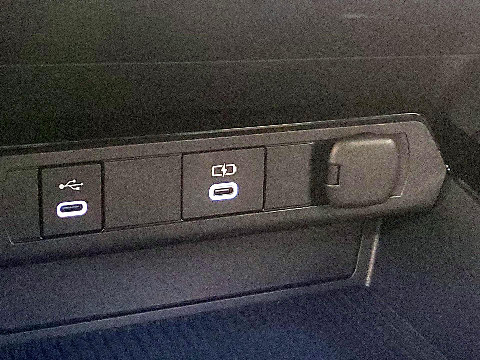 Thumbnail: 2026 Toyota Prius - 18