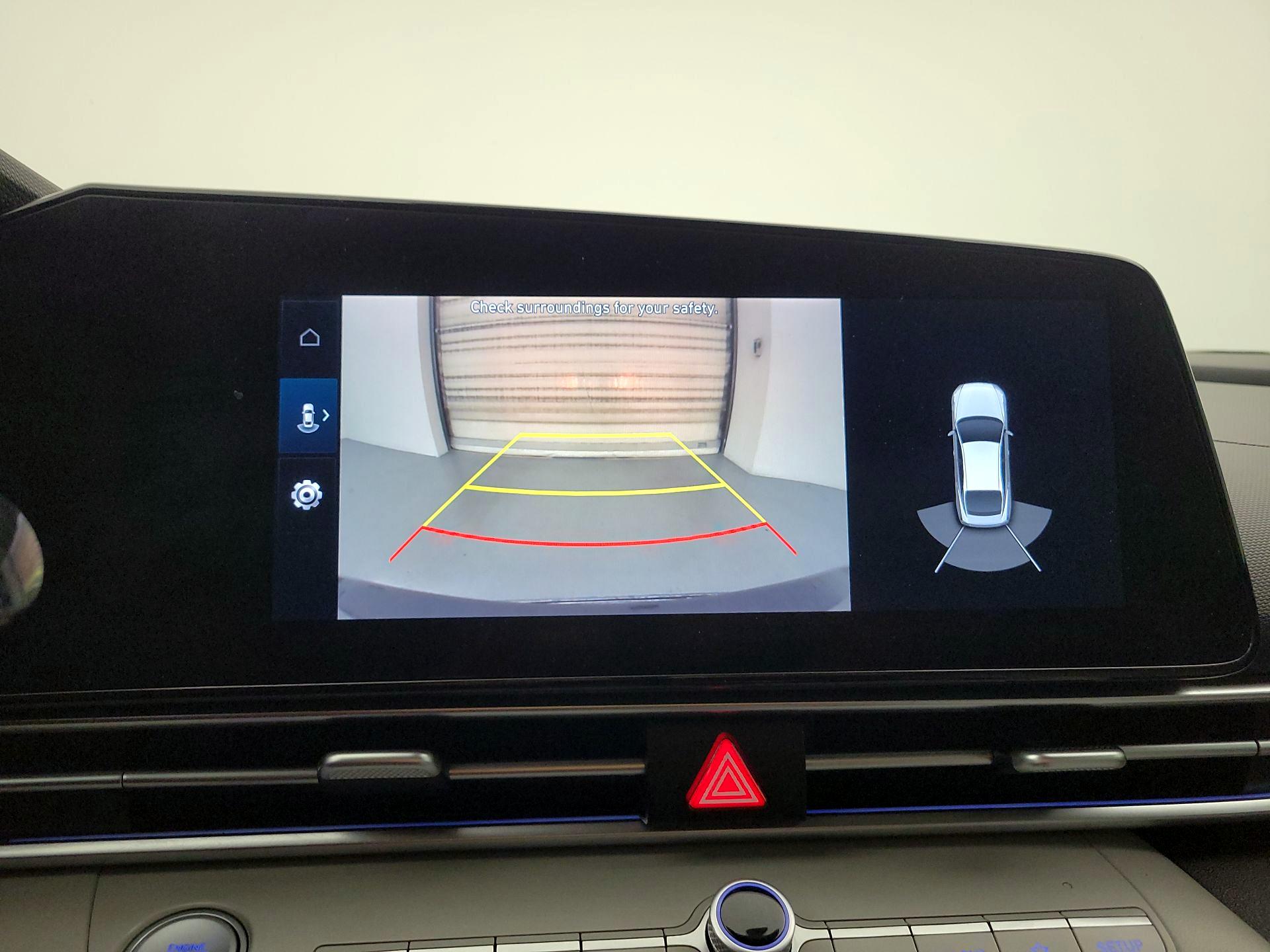 Thumbnail: 2022 Hyundai Elantra - 15