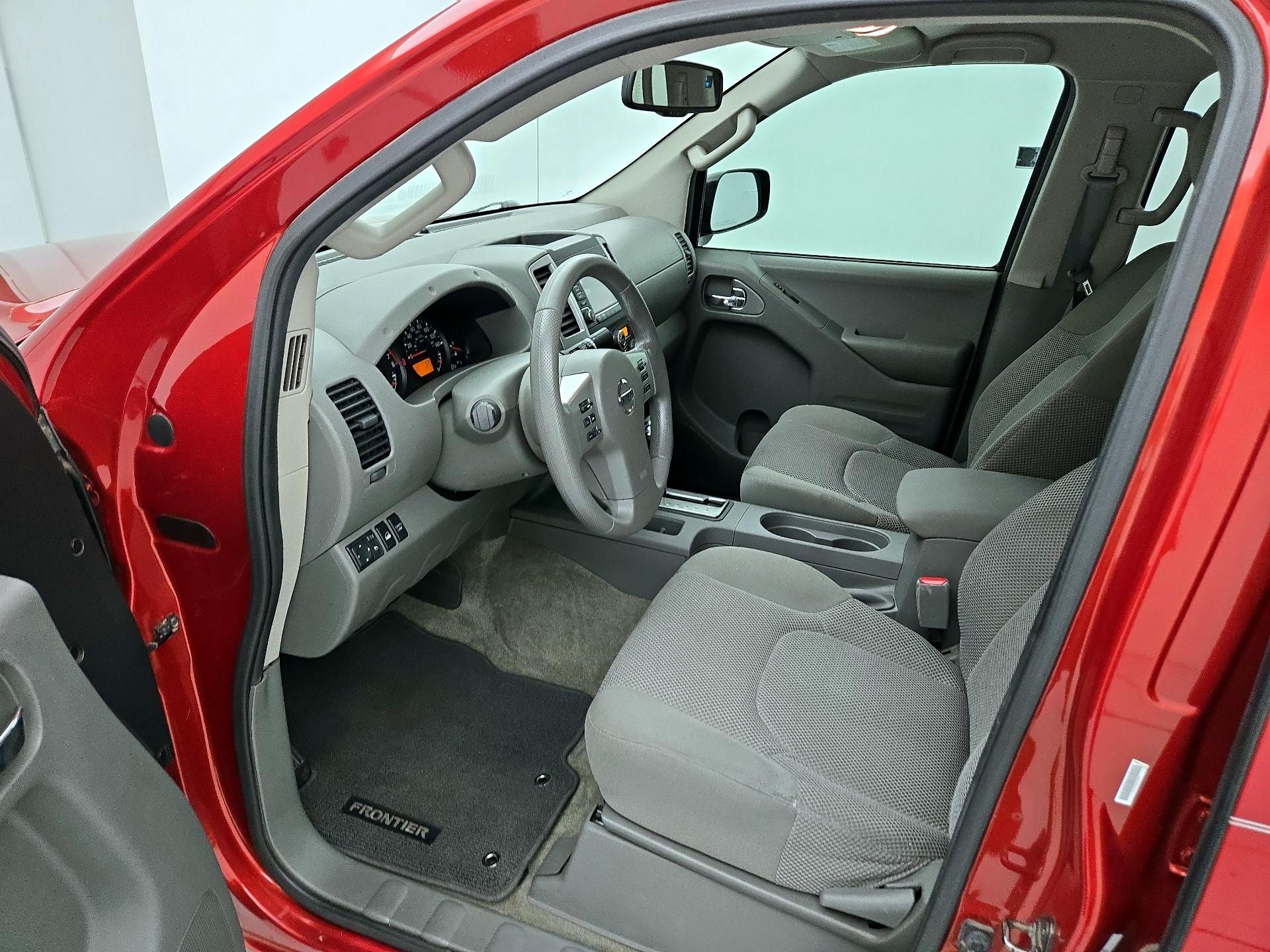 Thumbnail: 2015 Nissan Frontier - 11