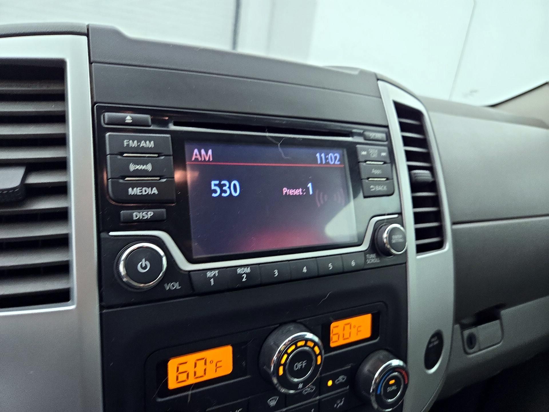 Thumbnail: 2015 Nissan Frontier - 15